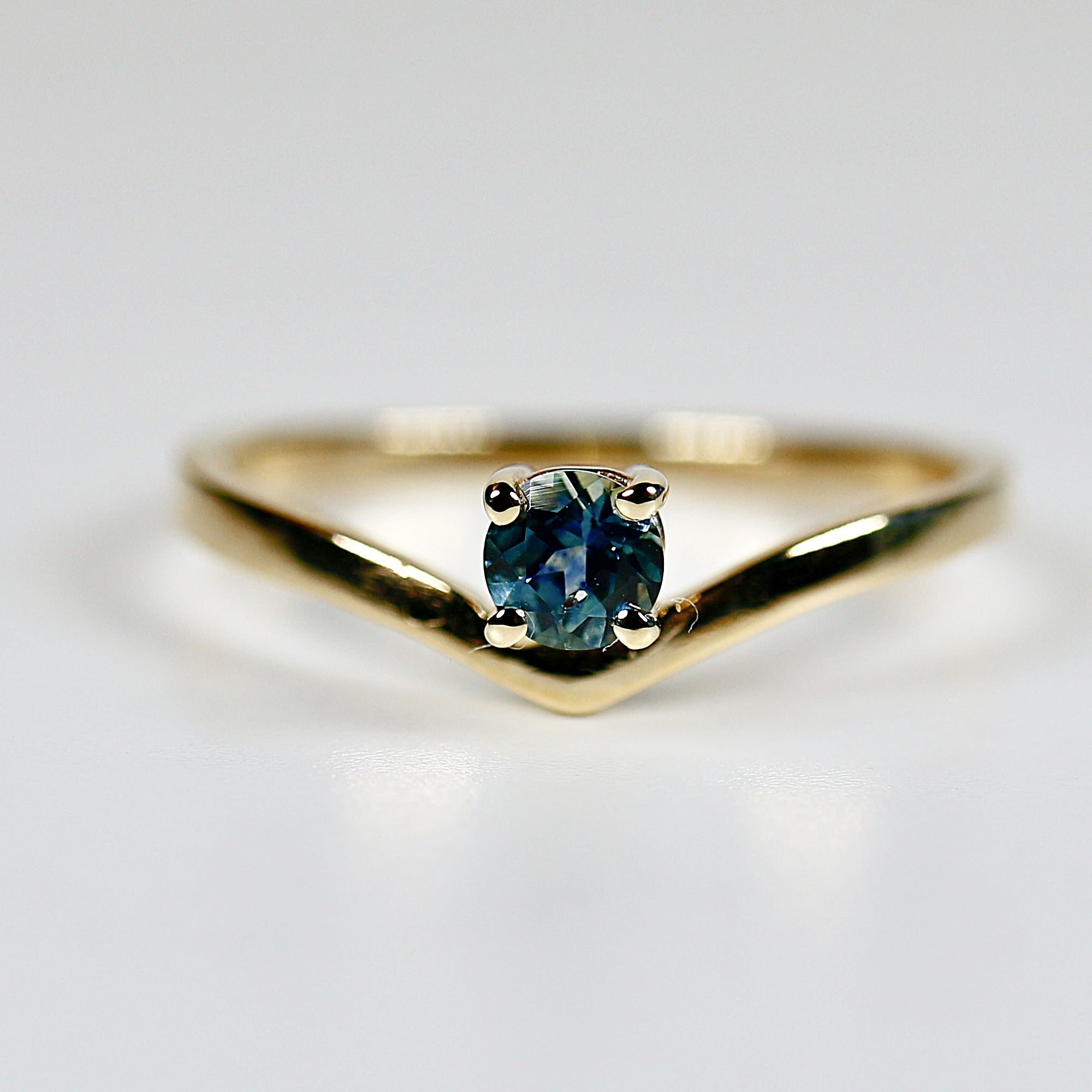 Blue Montana Sapphire V Shaped Ring 14k White Gold