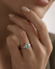 Oval Aquamarine Engagement Ring with two Accent Diamonds - Melt'm Jewelry