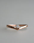 14k Gold Chevron Diamond Wedding Band Ring - Melt'm Jewelry