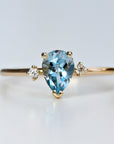 Pear Aquamarine Engagement Ring with Diamonds