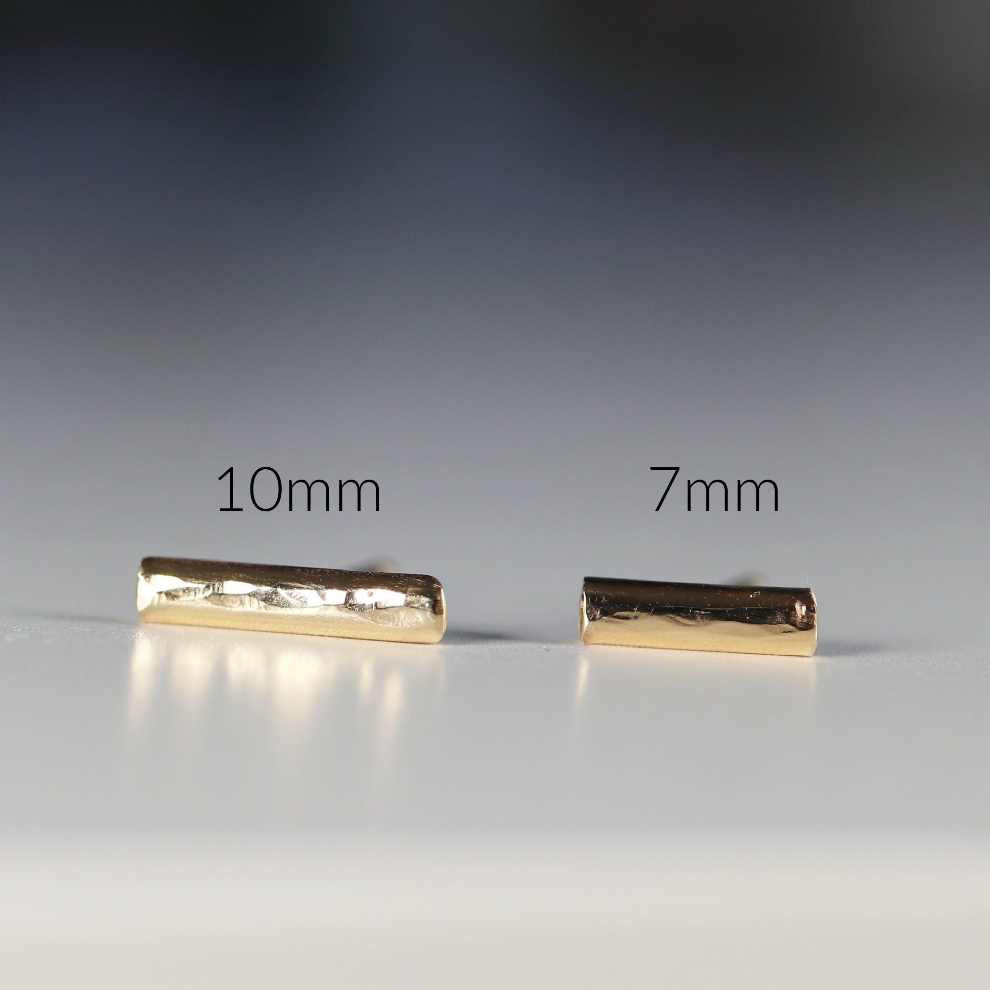 14k Gold Hammered Bar Stud Earrings