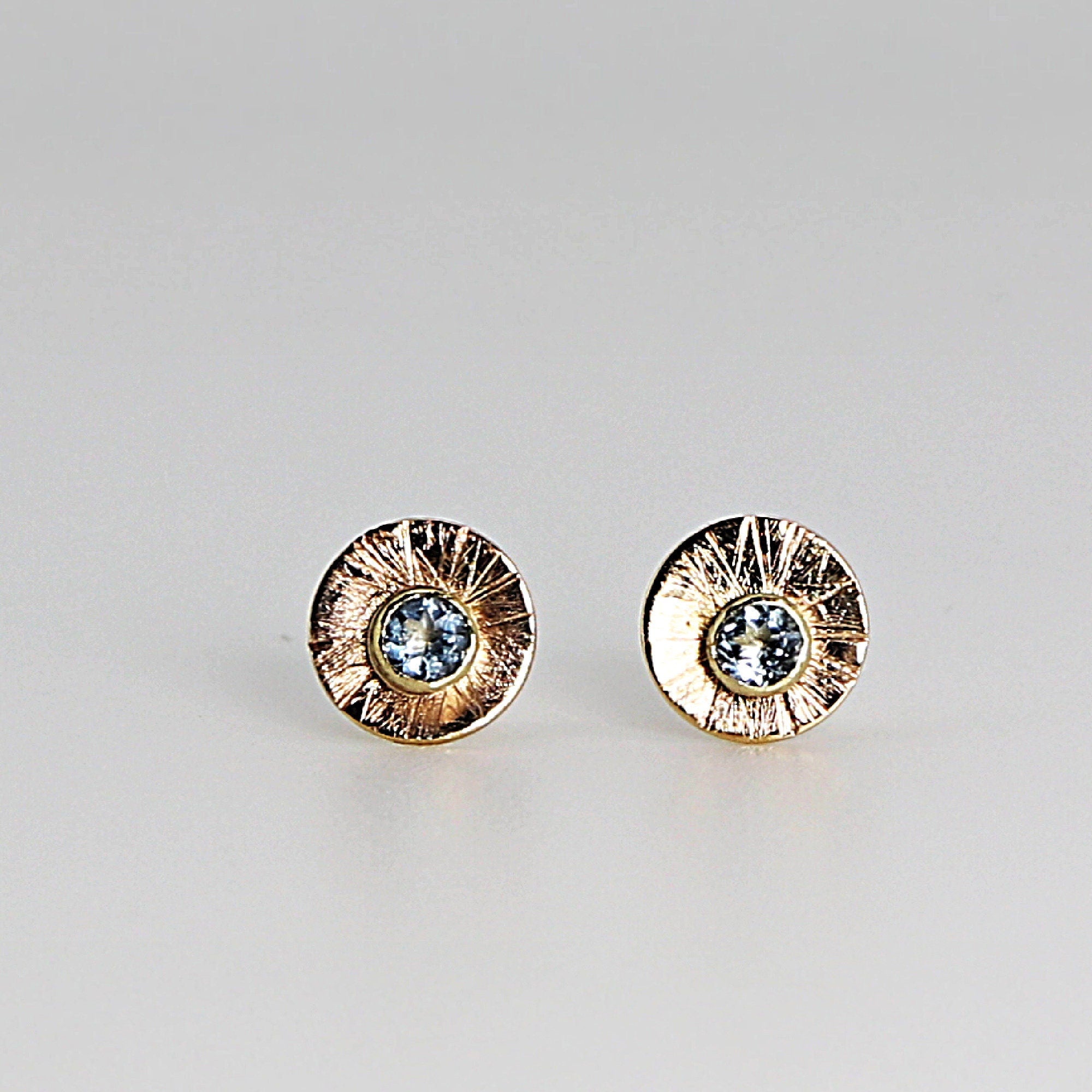 14k Gold Sunrise Disc Aquamarine Stud Earrings