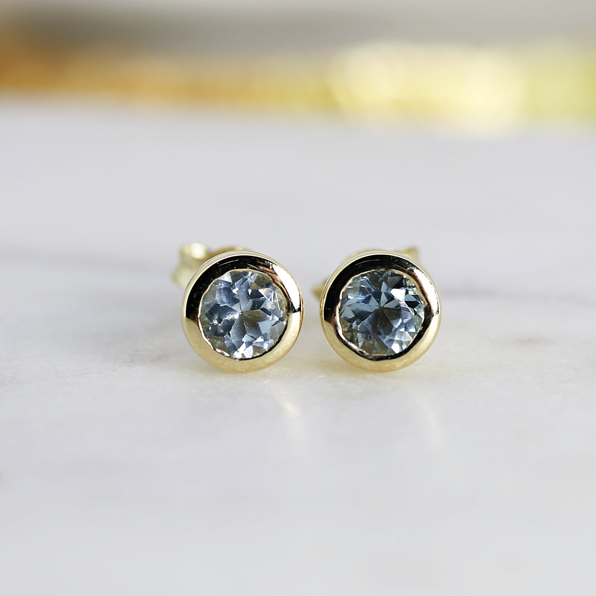 14k Gold Bezel Set Aquamarine Stud Earrings