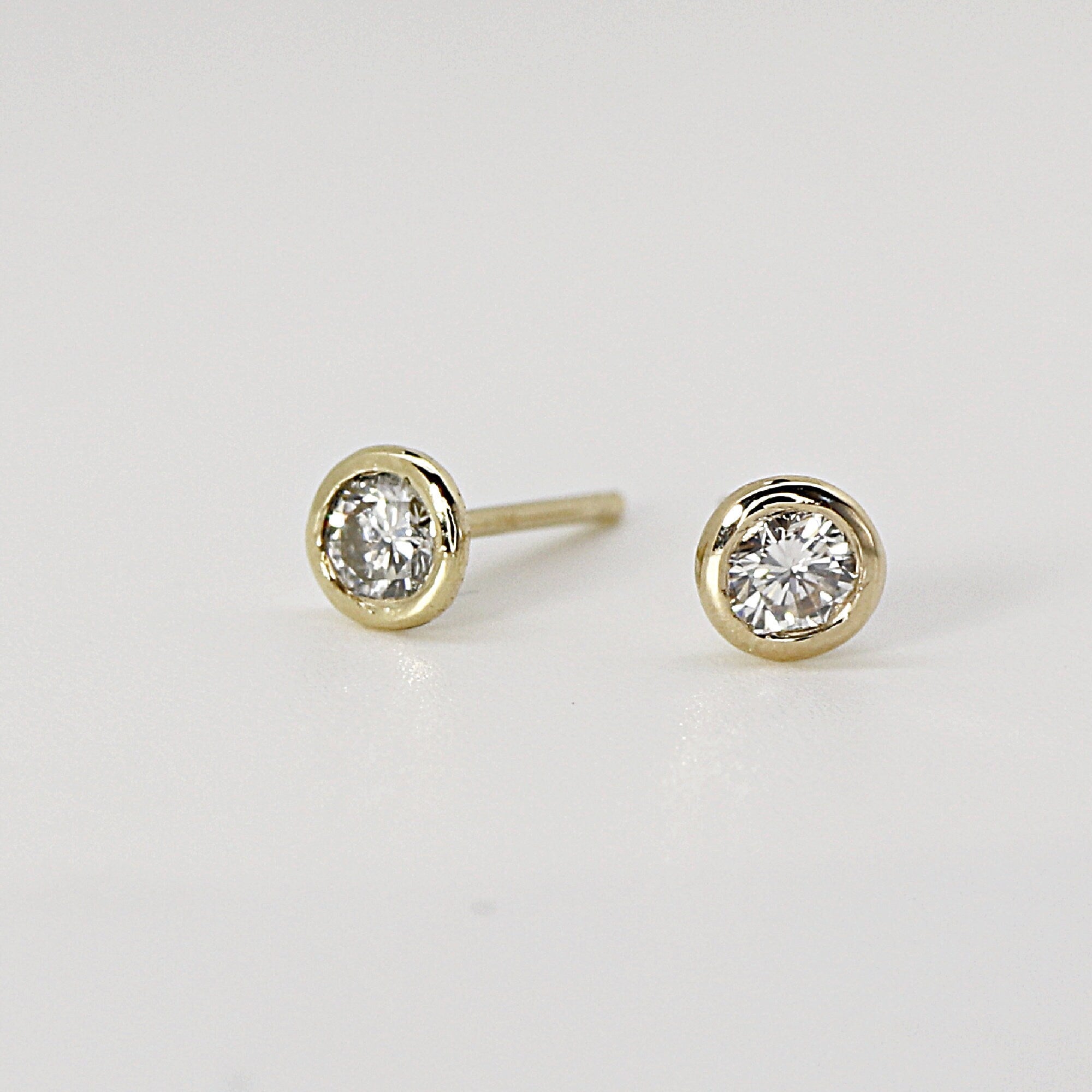 Diamond Stud Earrings 14k Gold