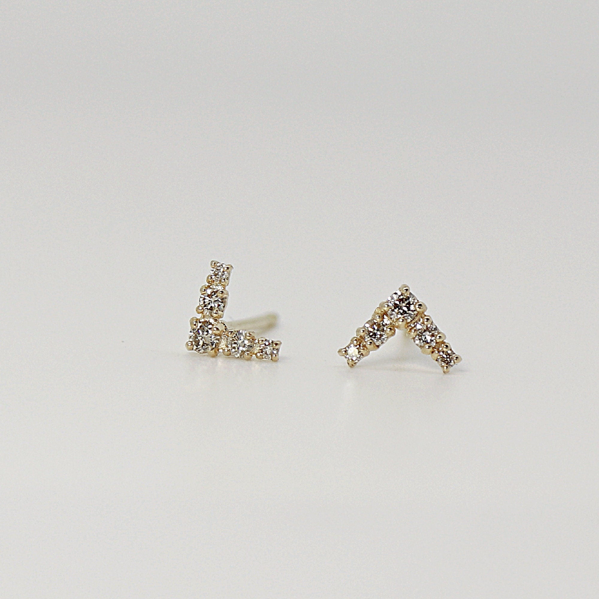 14k Gold Diamond Chevron Stud Earrings