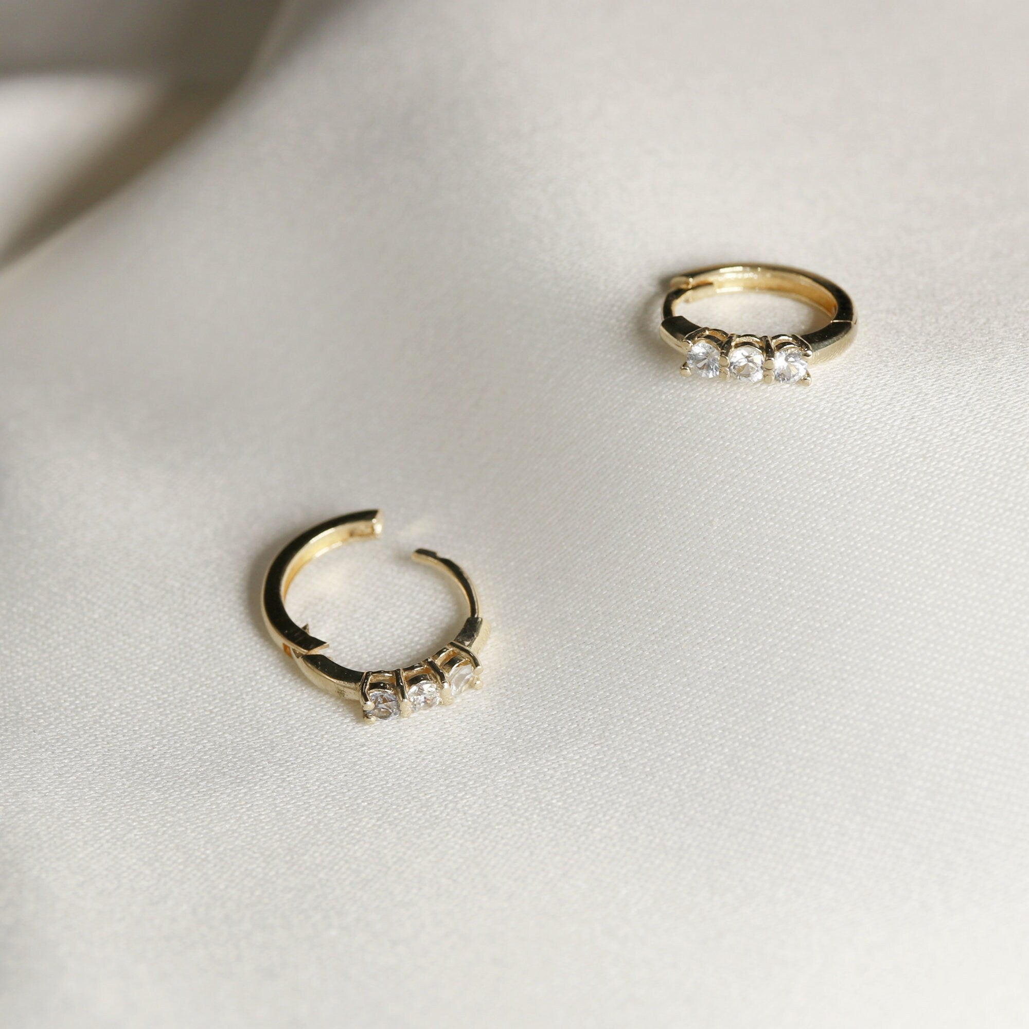14k Gold White Sapphire Hoop Earring
