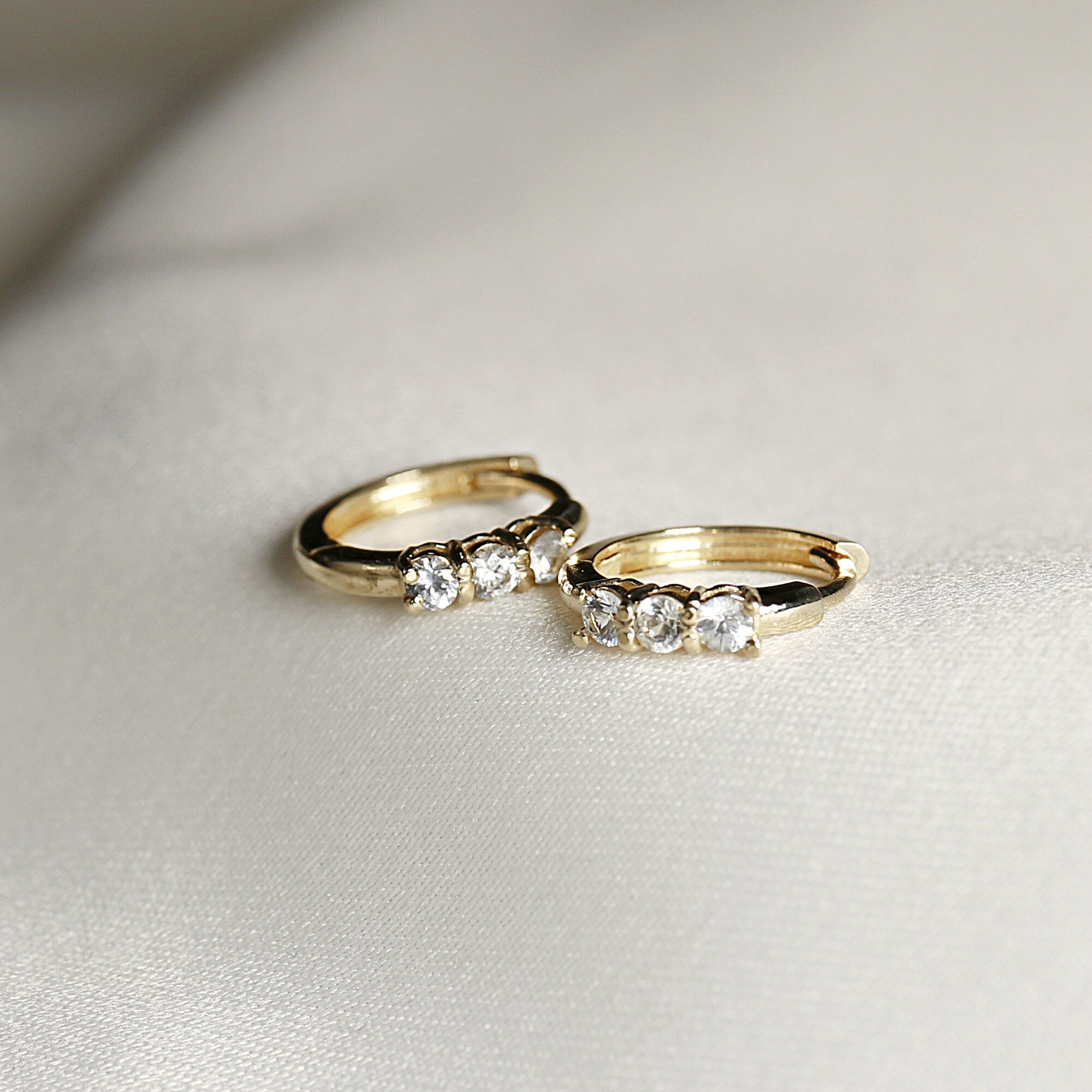 14k Gold White Sapphire Hoop Earring