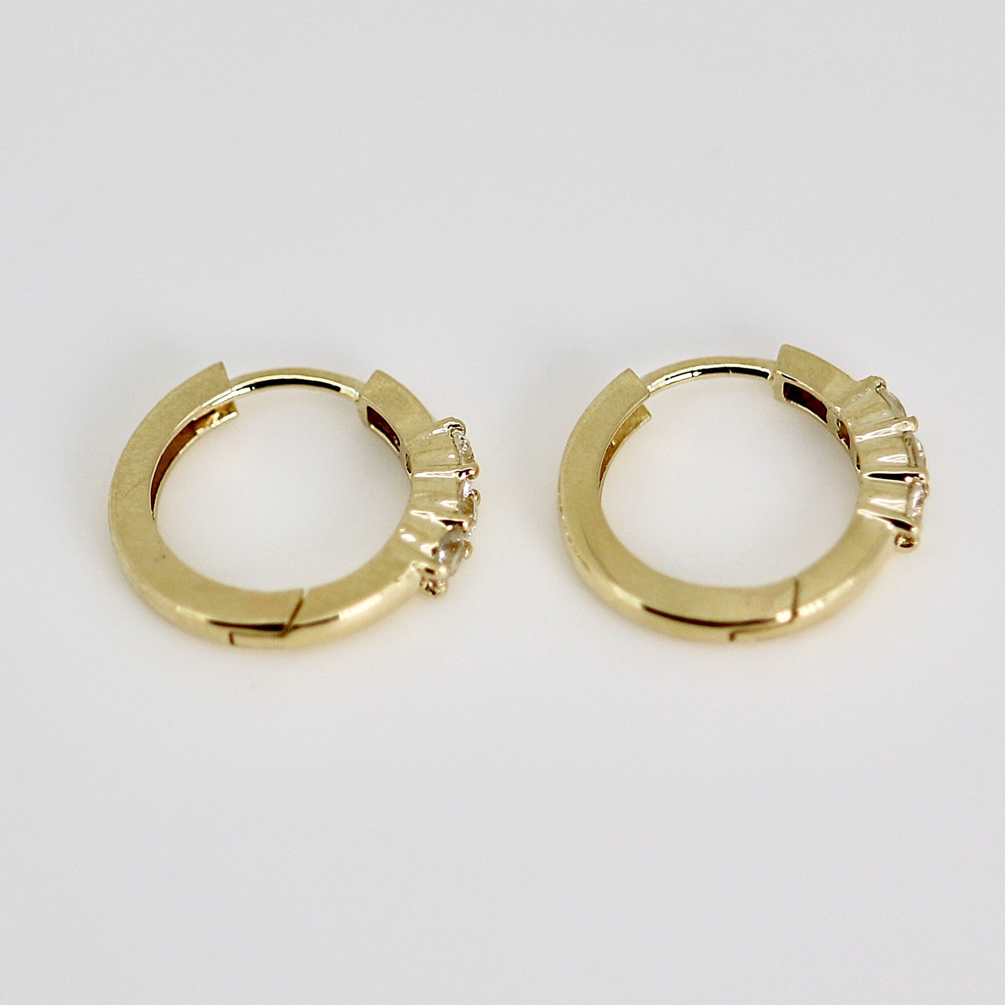 14k Gold White Sapphire Hoop Earring