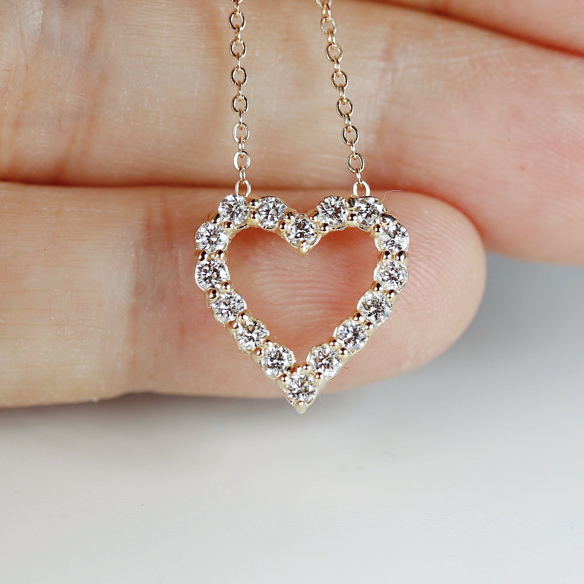 14k Gold Natural Diamond Sliding Open Heart Necklace