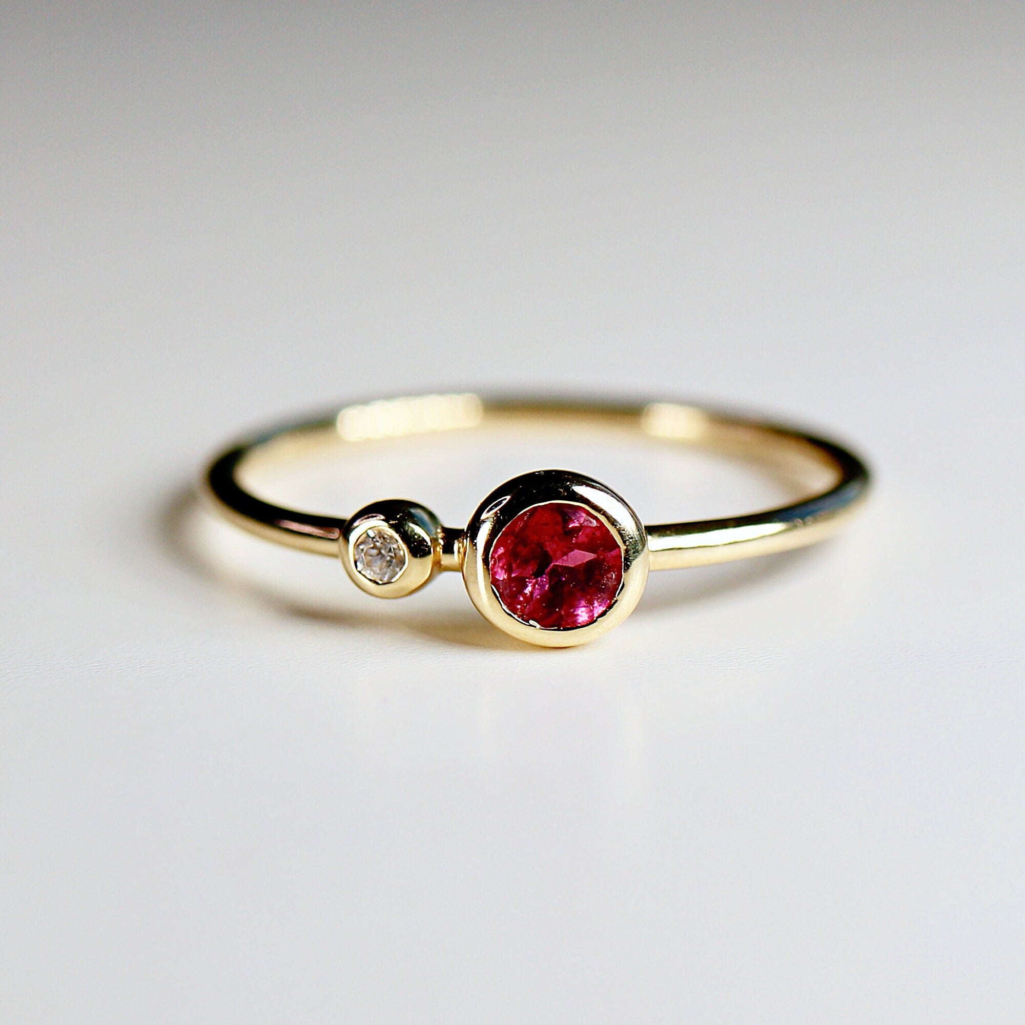 14k Gold Diamond & Pink Tourmaline Ring