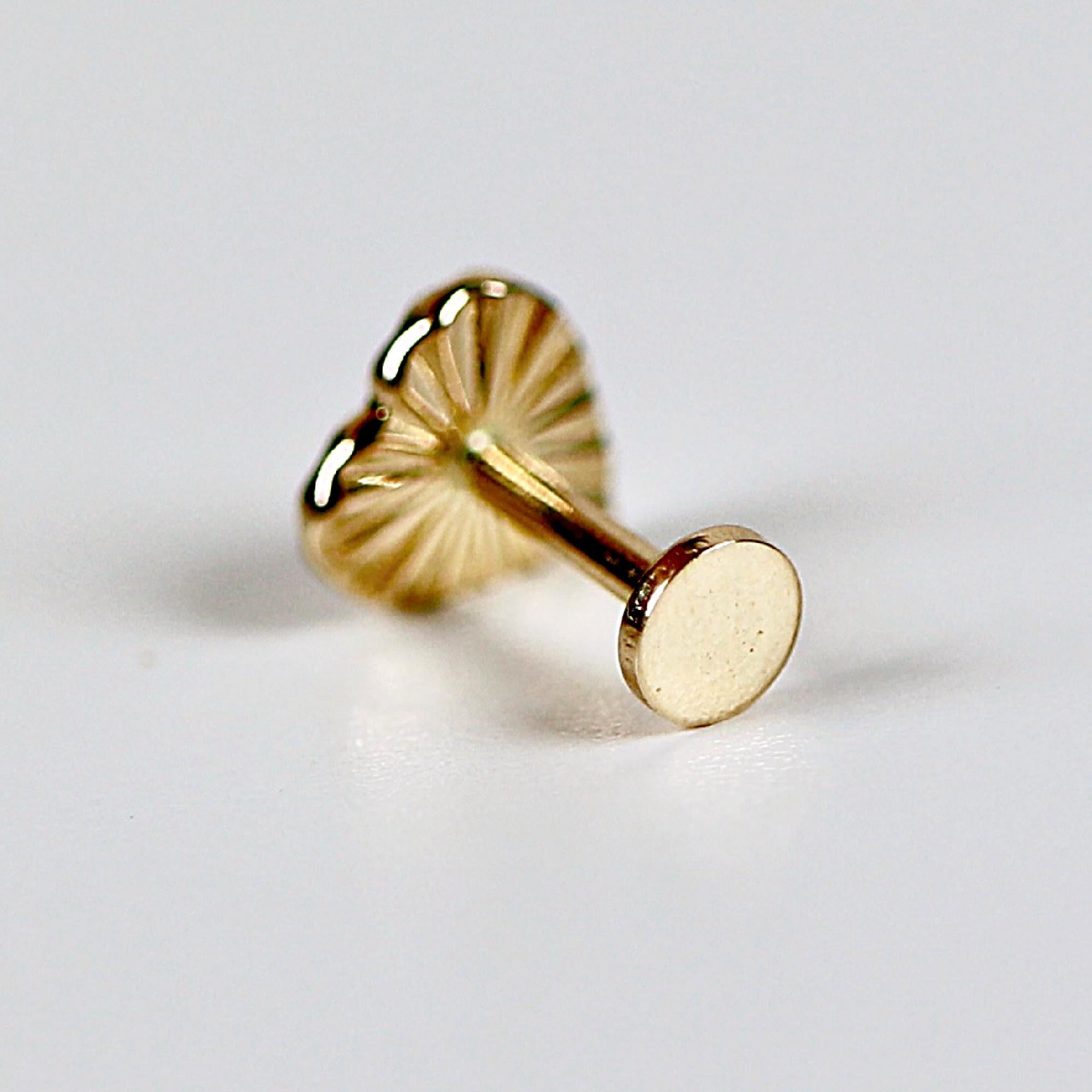 Fluted Heart Flat Back Cartilage Earrings 14k Solid Gold, Internally Threaded Flat Back Earrings, Vintage Heart Studs, Valentine's Day Gift