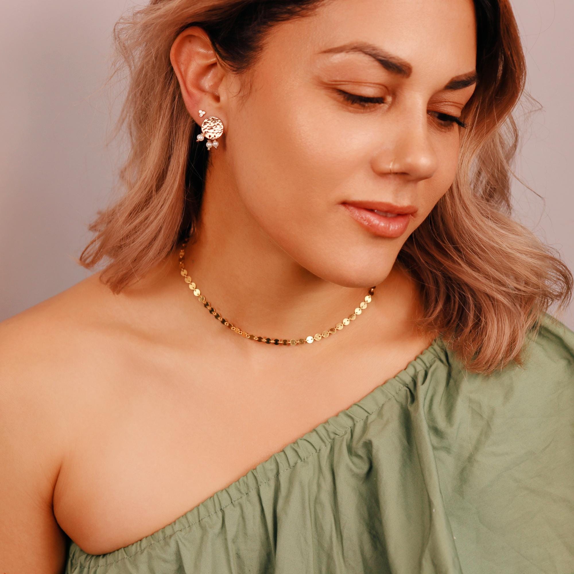 Gold Disc Pearl Earrings, Modern Bridal Pearl Stud Earrings, Wedding Jewelry, Gold Filled Stud Earrings, Pearl Earrings, Modern Bride