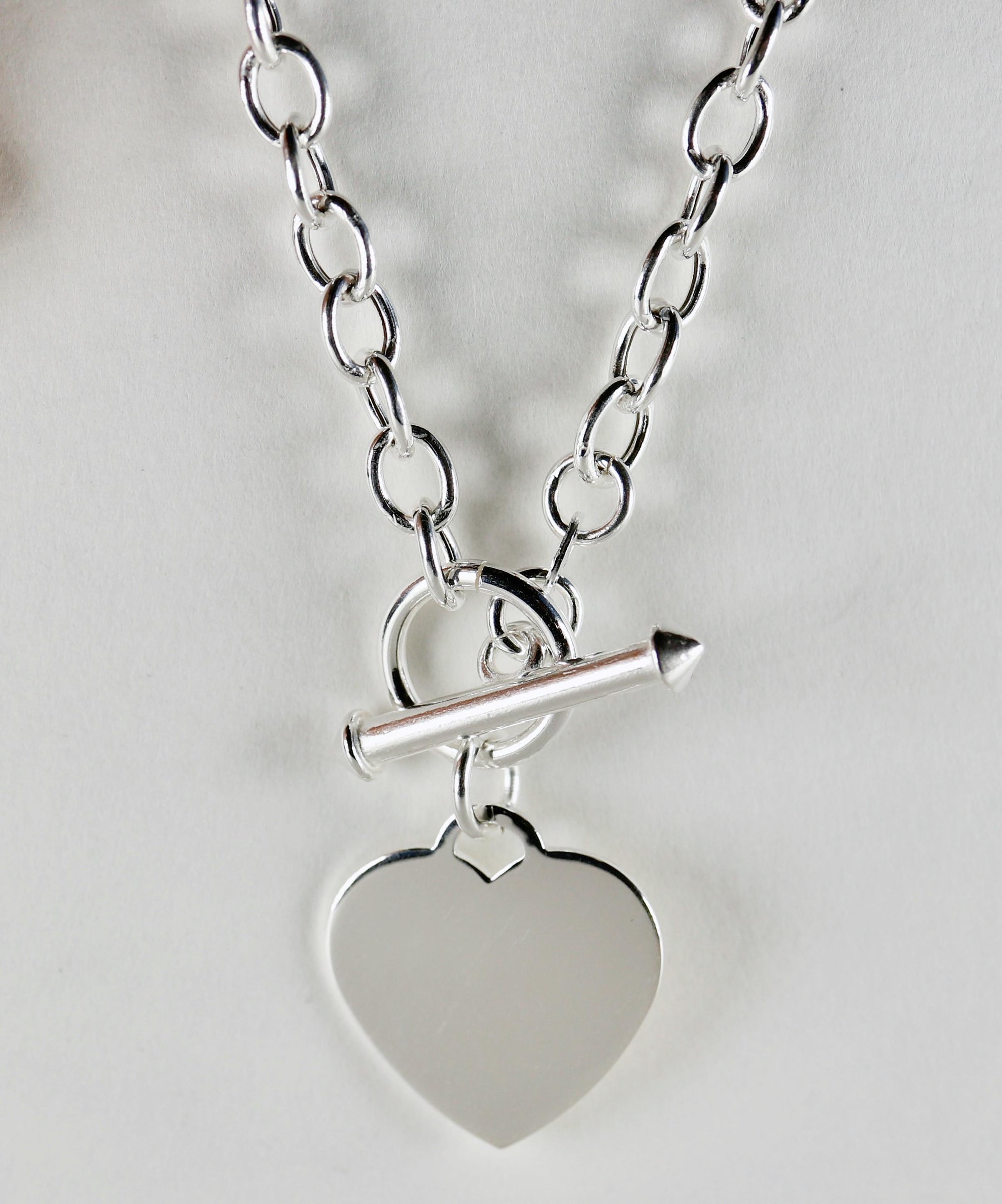 Sterling Silver Engraveable Personalized Heart Necklace, Silver Toggle Heart Pendant Necklace, Gift For Her, Custom Mother's Day Gift