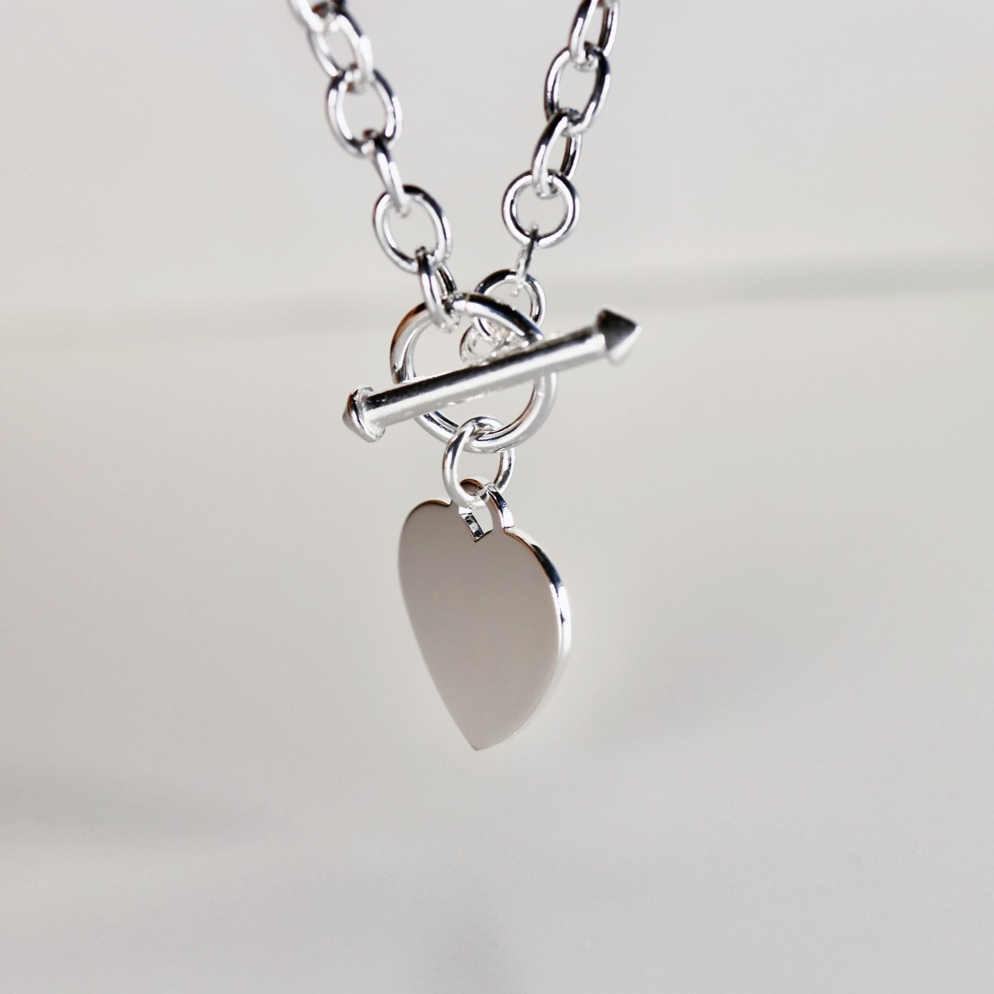 Sterling Silver Engraveable Personalized Heart Necklace, Silver Toggle Heart Pendant Necklace, Gift For Her, Custom Mother's Day Gift