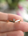 14k Gold Chevron Diamond Wedding Band Ring - Melt'm Jewelry