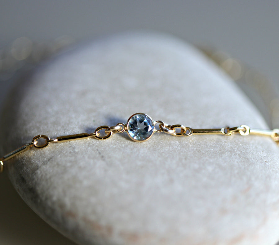 Dainty Gold Chain Blue Topaz Bracelet