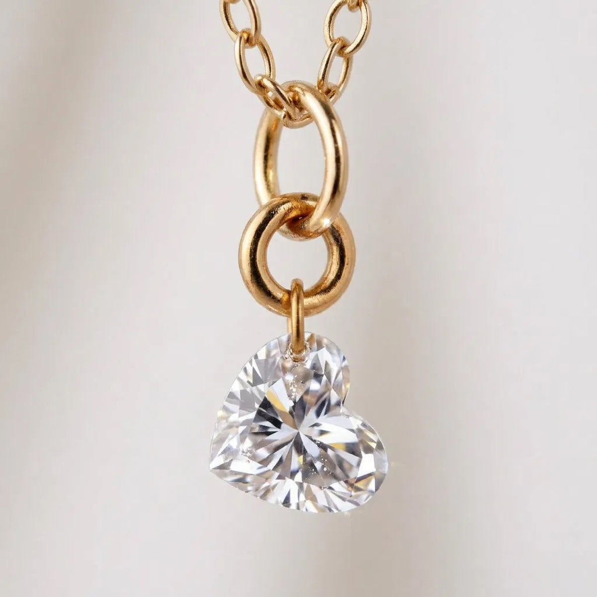 Lab Grown Heart Diamond Necklace in 14K Gold - Melt'm Jewelry