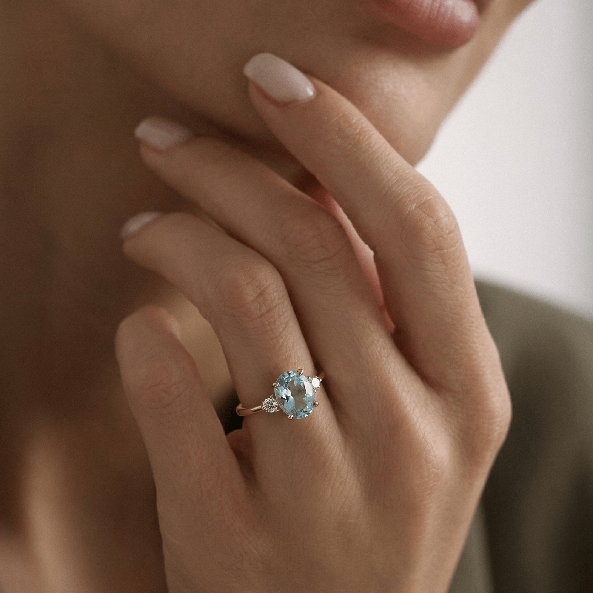 Oval Aquamarine Engagement Ring with two Accent Diamonds - Melt'm Jewelry