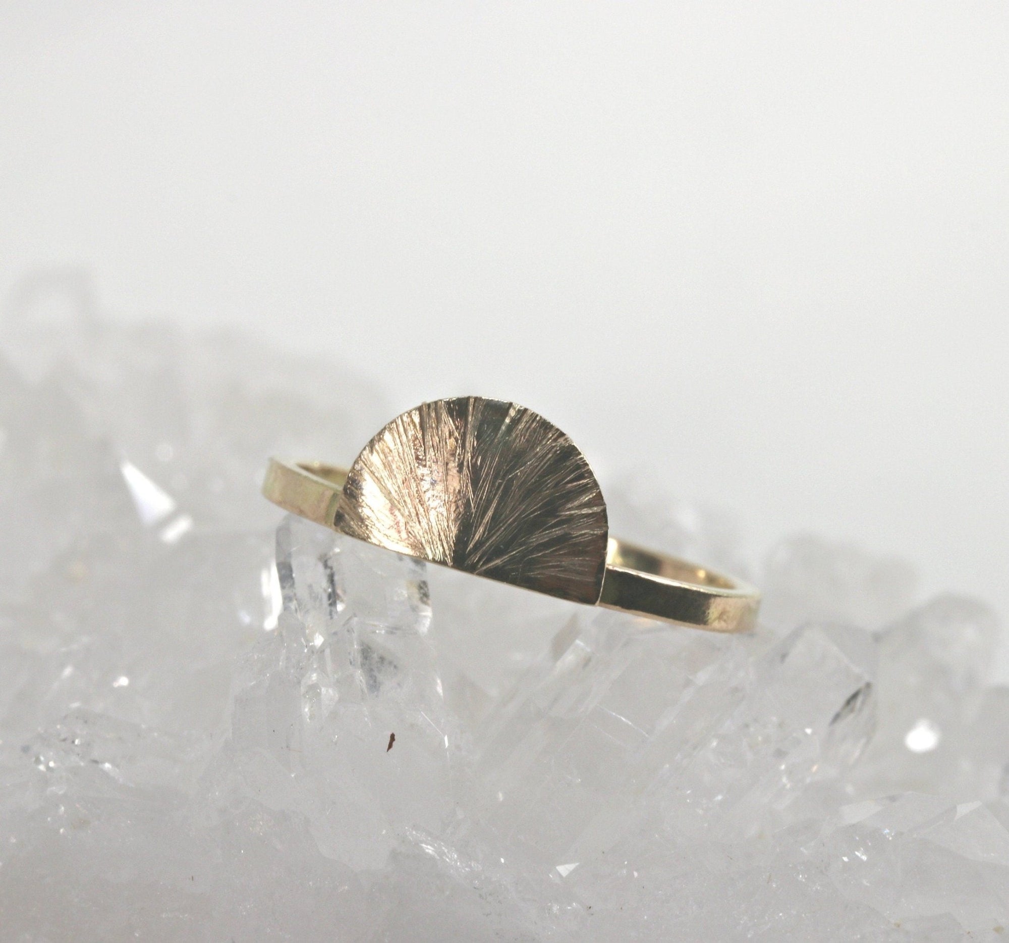 Sunrise Ring in 14K Solid Gold - Melt'm Jewelry