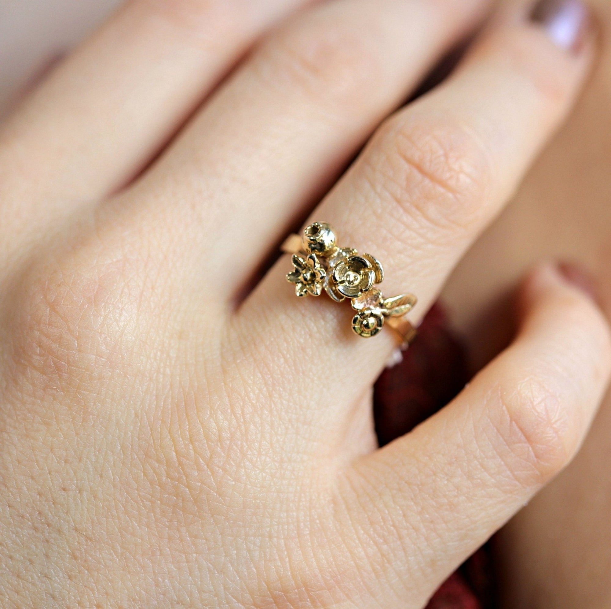 14k Gold Floral Leaf Ring – Nature Inspired Art Nouveau Bouquet Ring - Melt'm Jewelry