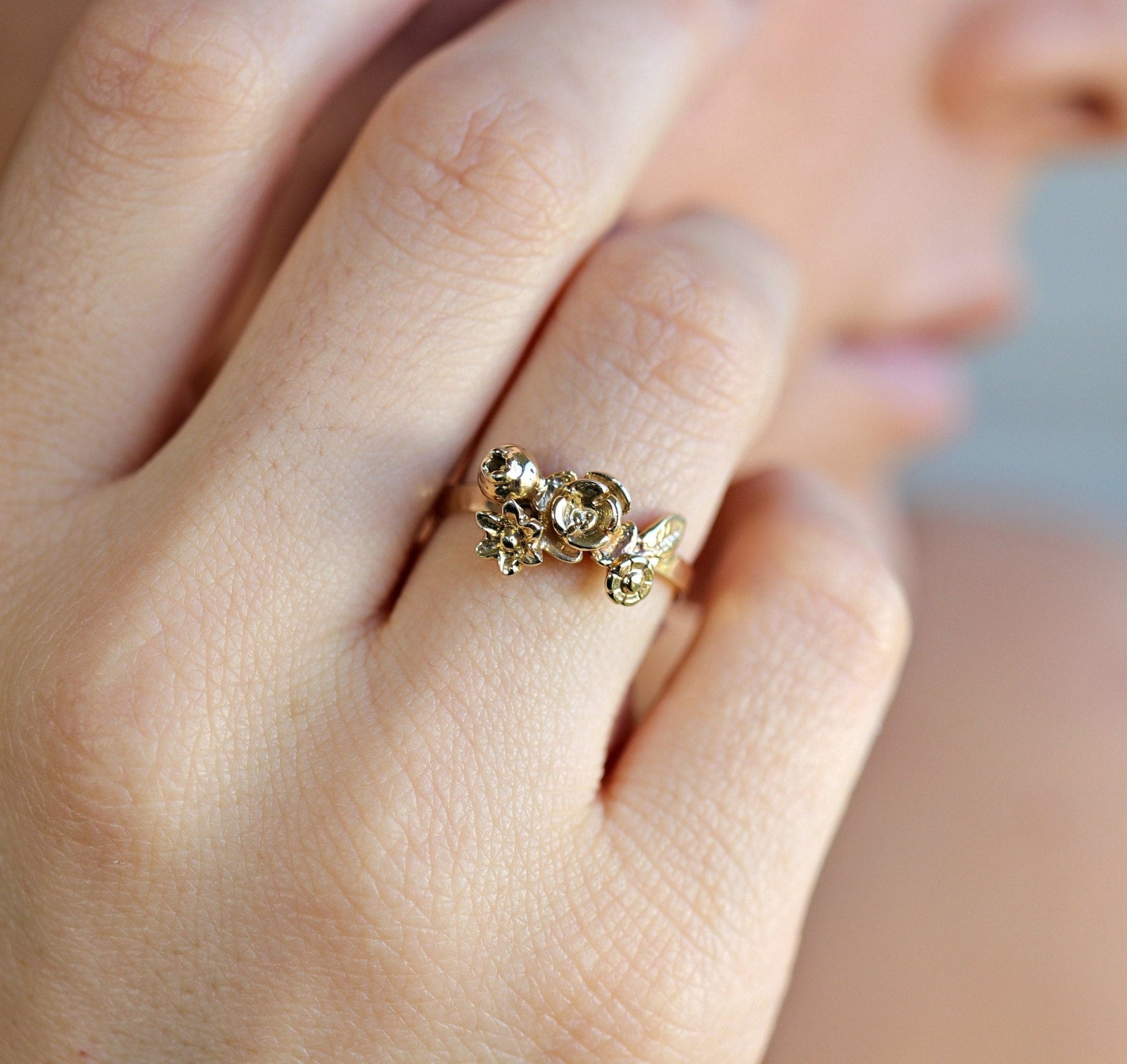14k Gold Floral Leaf Ring – Nature Inspired Art Nouveau Bouquet Ring - Melt'm Jewelry