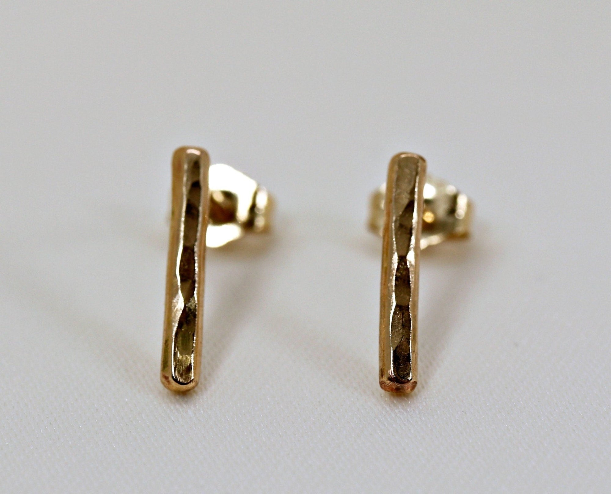 Minimal Simple Hammered Bar Stud Earrings Gold Filled - Melt'm Jewelry