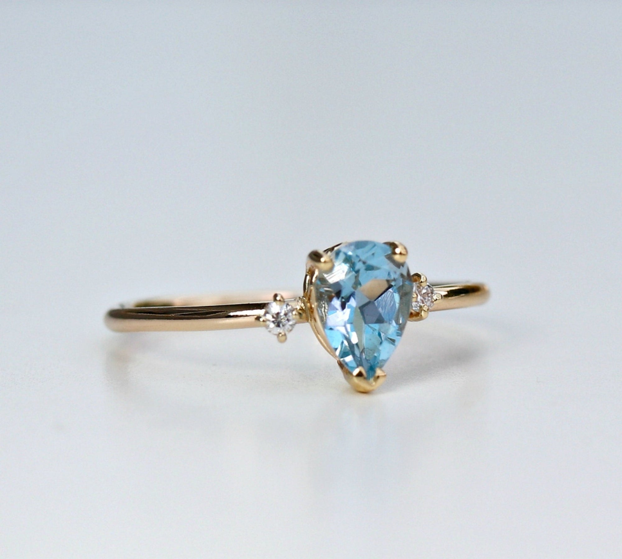 Diamond &amp; Pear Aquamarine Engagement Ring in 14k Gold - Melt'm Jewelry