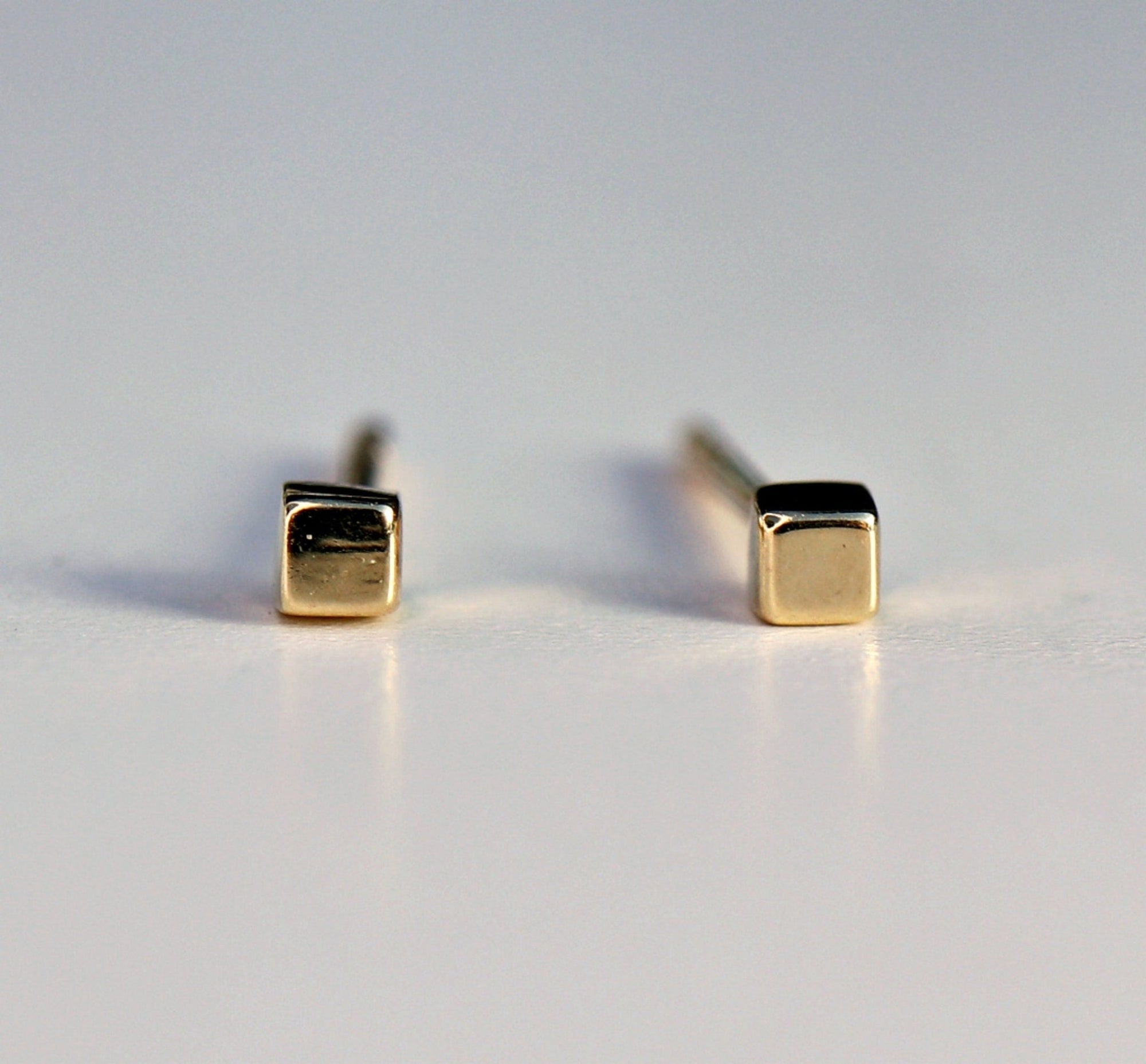 Cube Stud Earrings in 14k Gold - Melt'm Jewelry