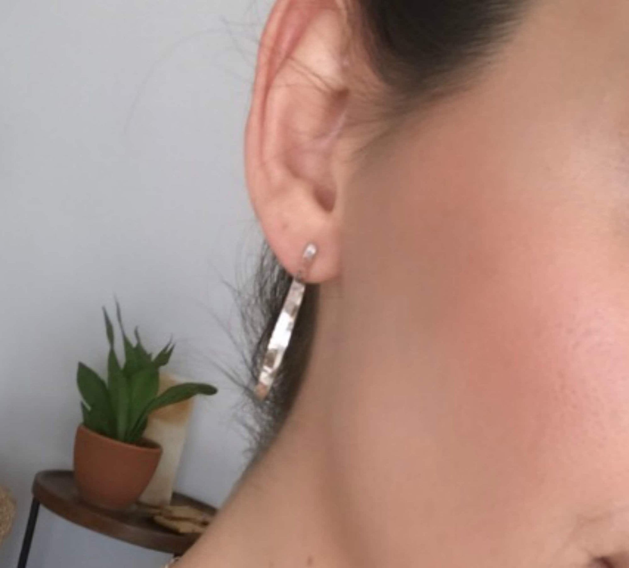 Lightweight 1 Inch Silver Hoop Earrings - Melt'm Jewelry