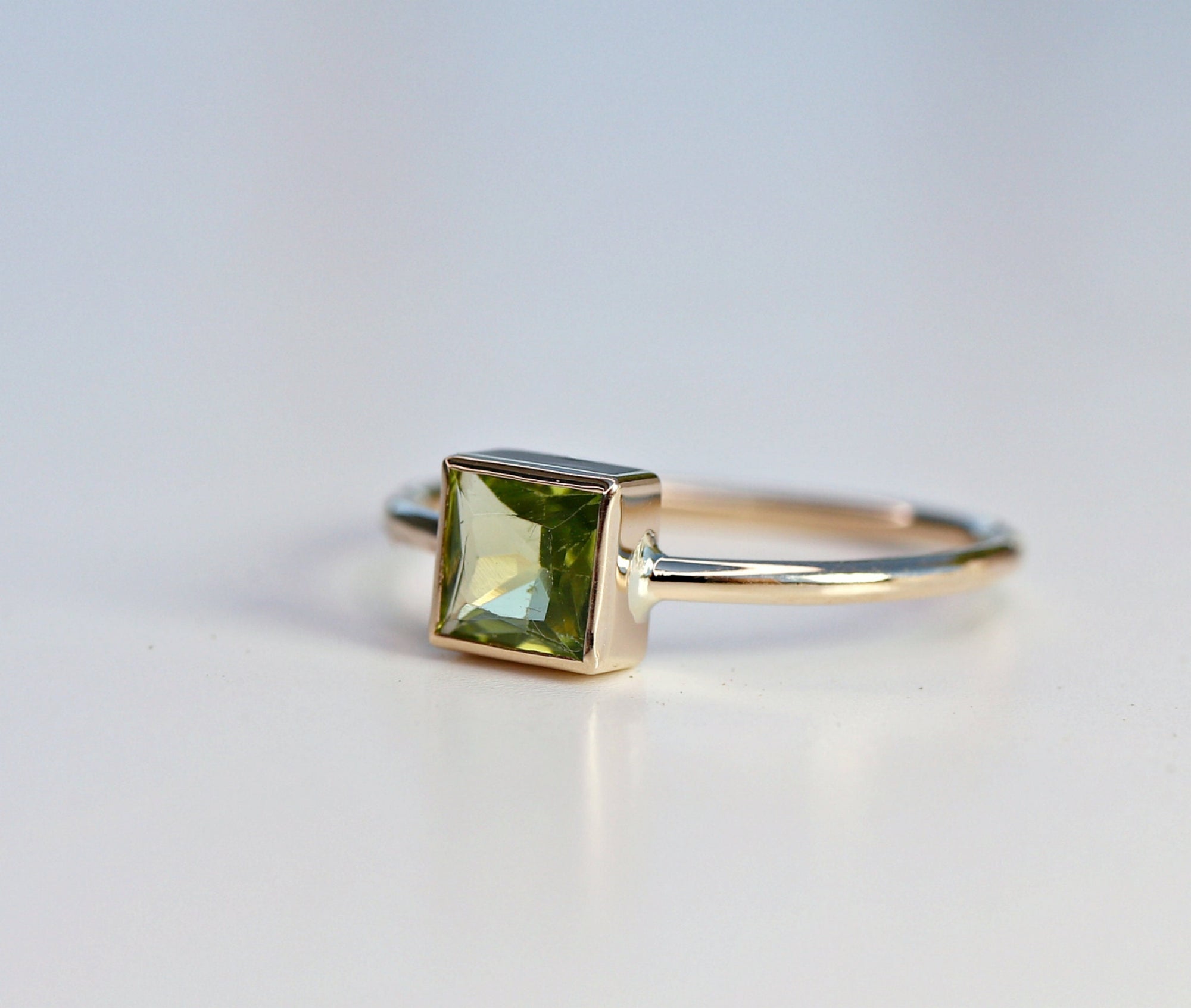 Princess Cut (Square) Peridot Ring, Sterling Silver, 14k White Gold Bezel Setting