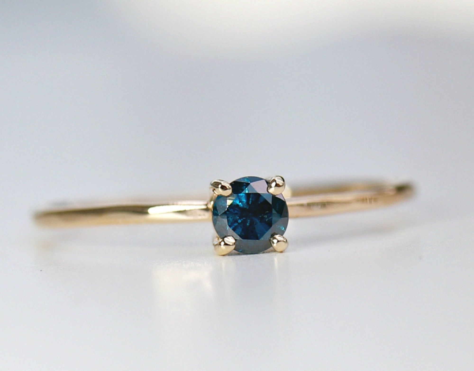 14k Gold Minimalist Blue Diamond Engagement Ring - Melt'm Jewelry