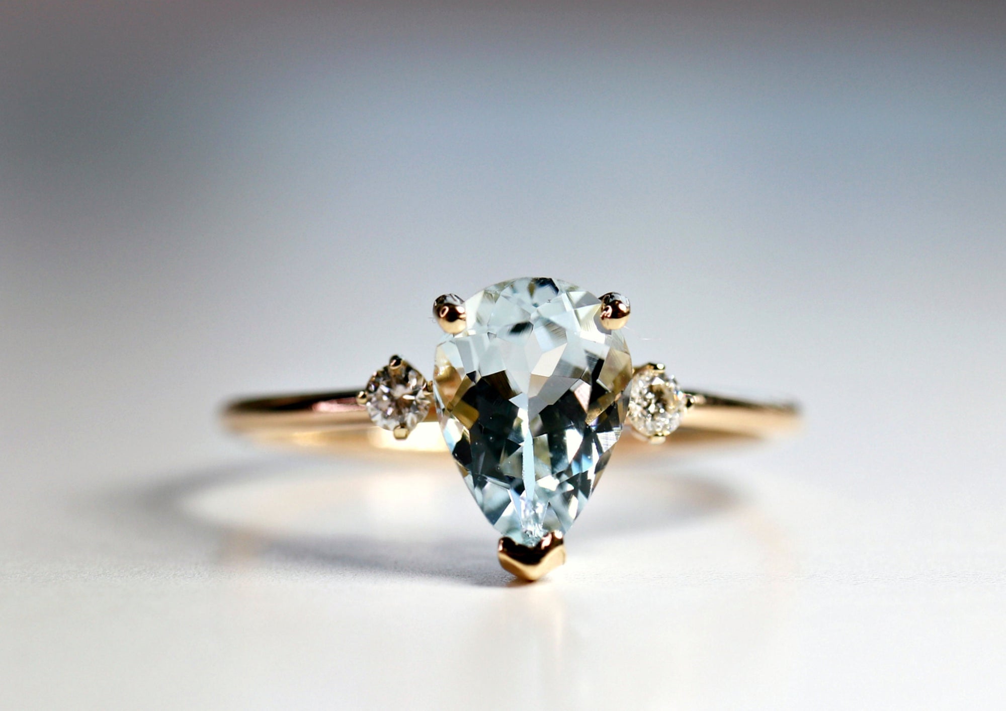 Pear Aquamarine Engagement Ring with Diamonds