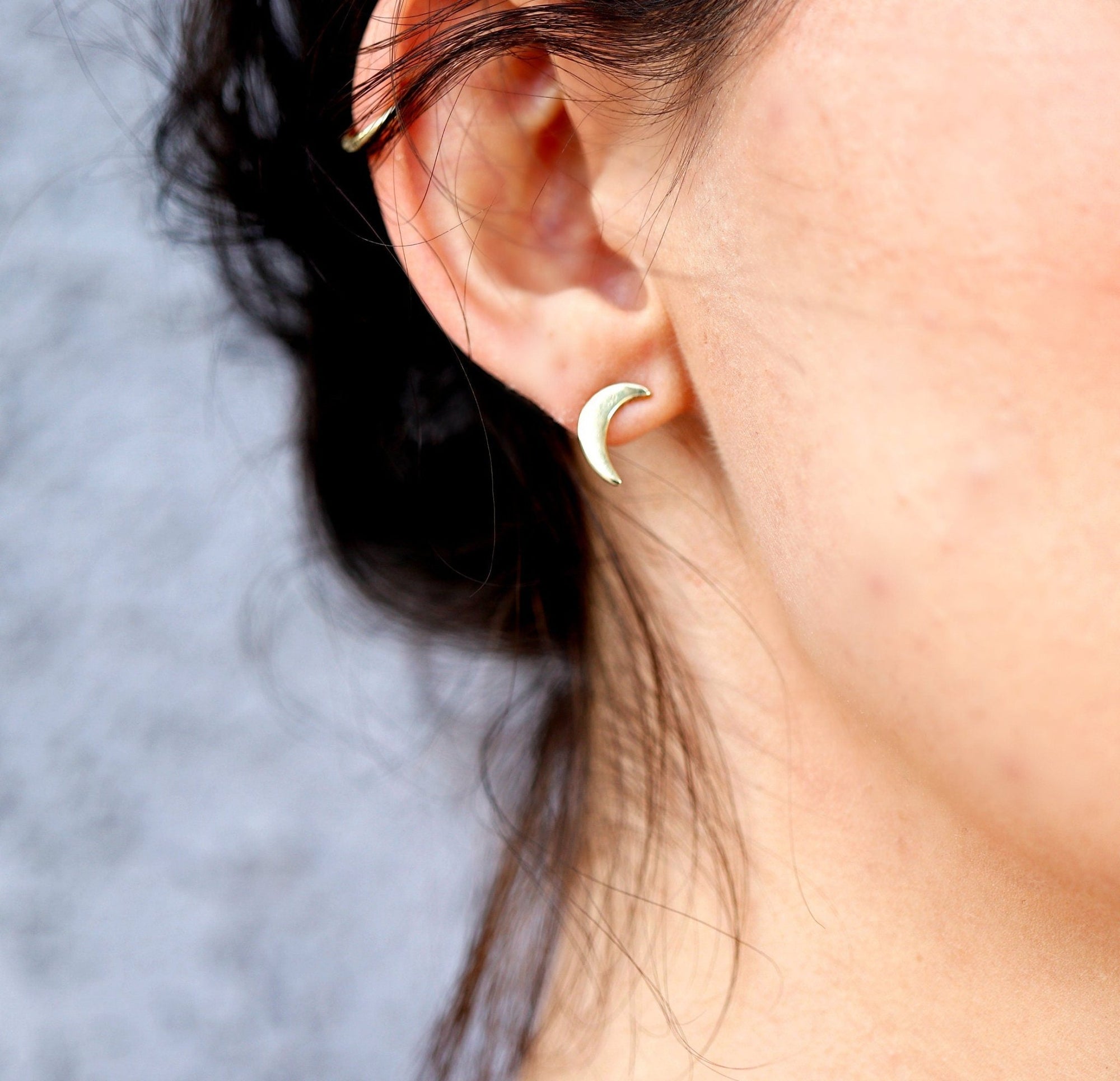 14k Solid Gold Crescent Moon Earrings, Moon Stud Earrings - Melt'm Jewelry