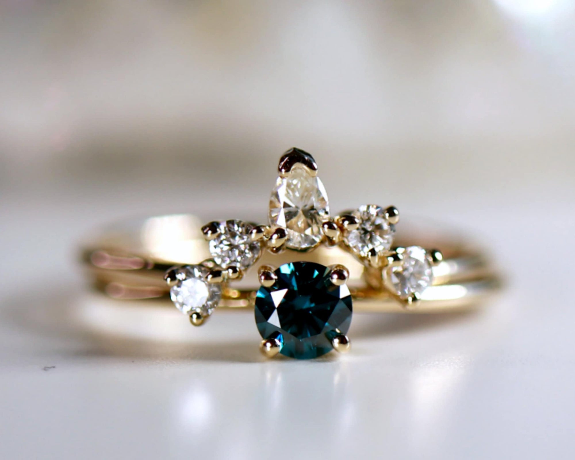 14k Gold Minimalist Blue Diamond Engagement Ring - Melt'm Jewelry