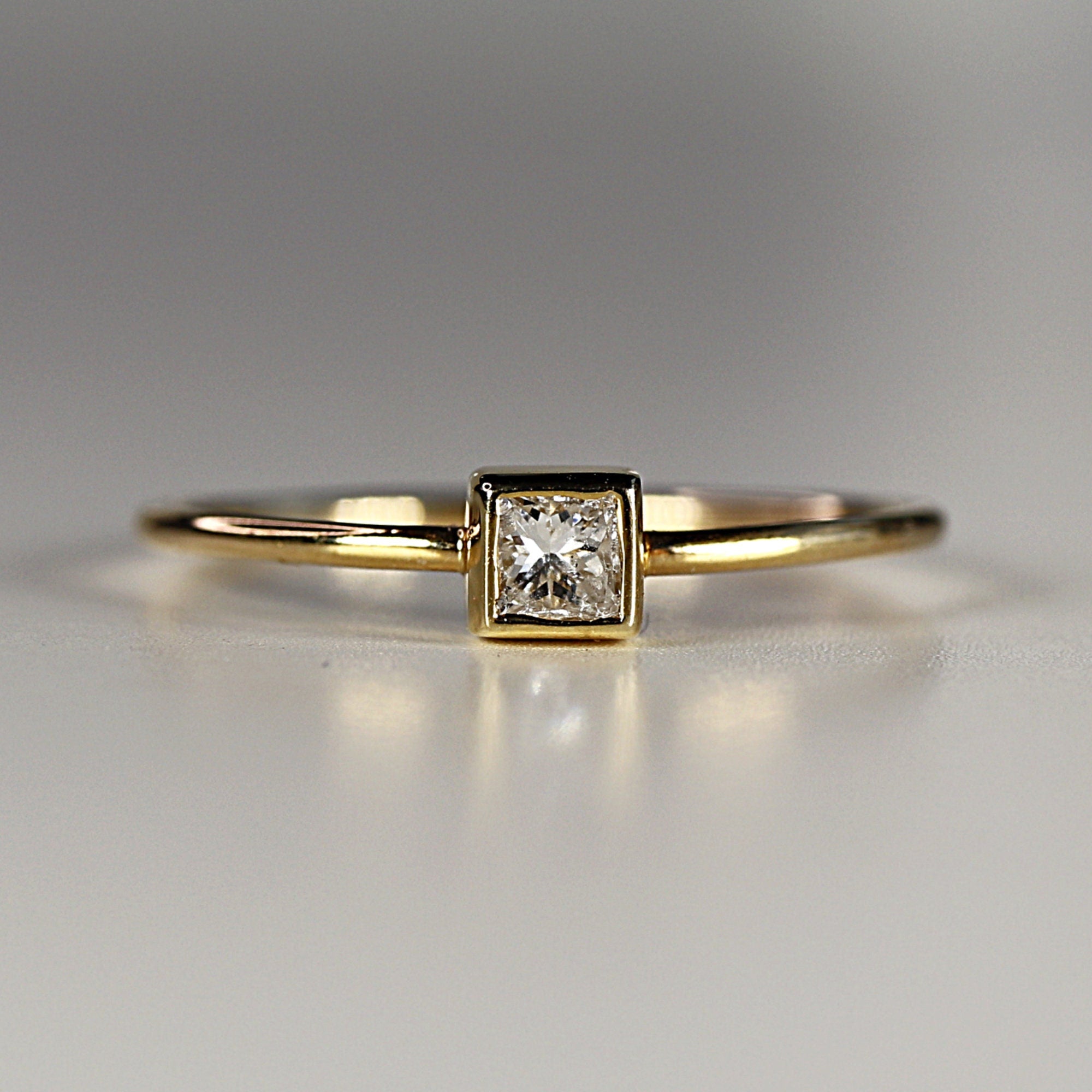 Princess Cut Diamond Engagement Ring