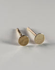 14k Solid Gold Stud Earrings - 4mm Hammered Disc Studs