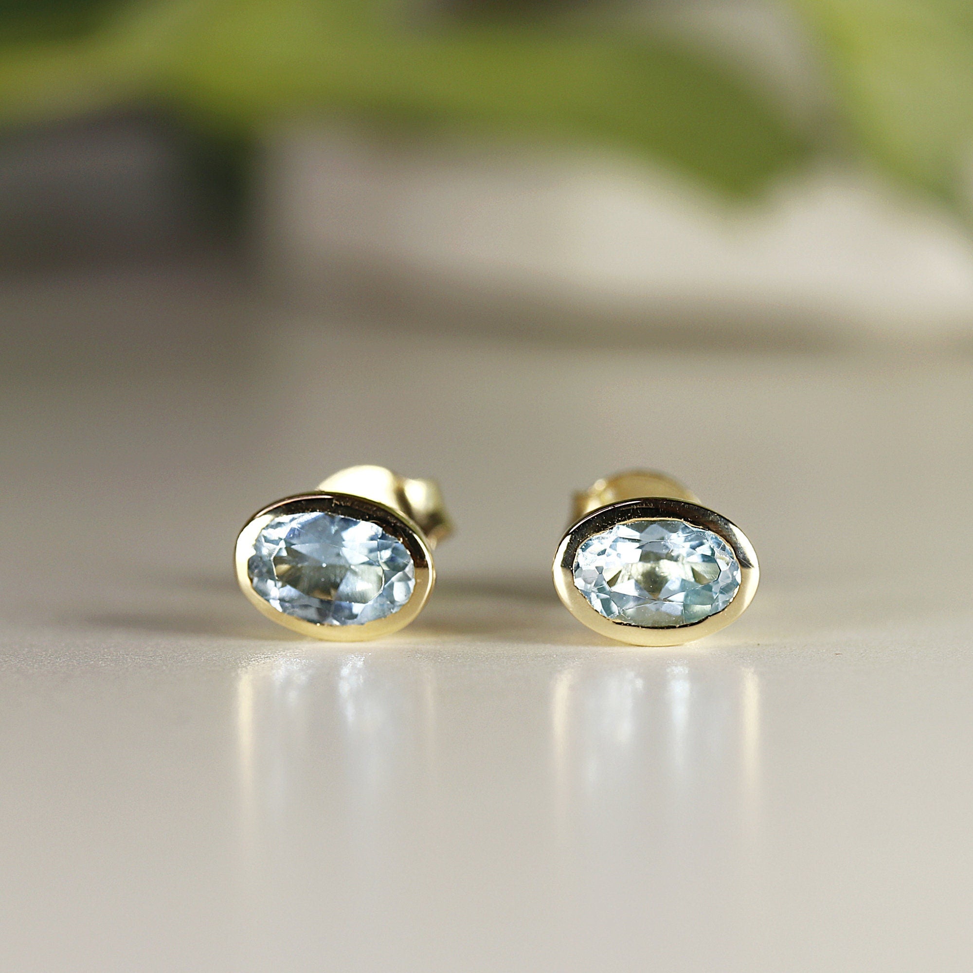 Aquamarine Stud Earrings 14k Solid Gold - Melt'm Jewelry