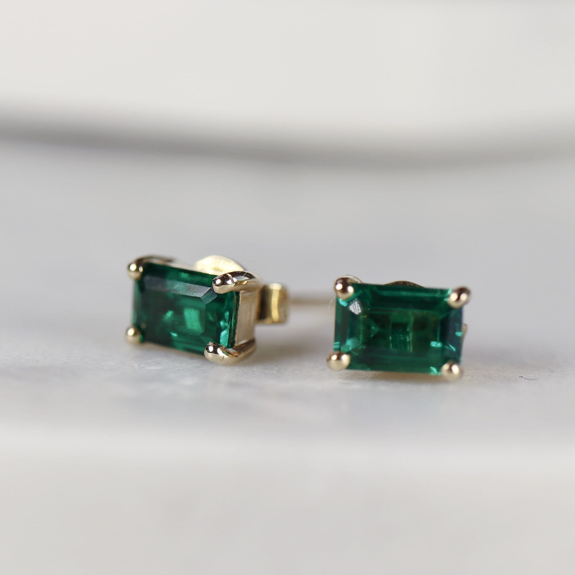 14k Gold Emerald Cut Emerald Stud Earrings - Melt'm Jewelry