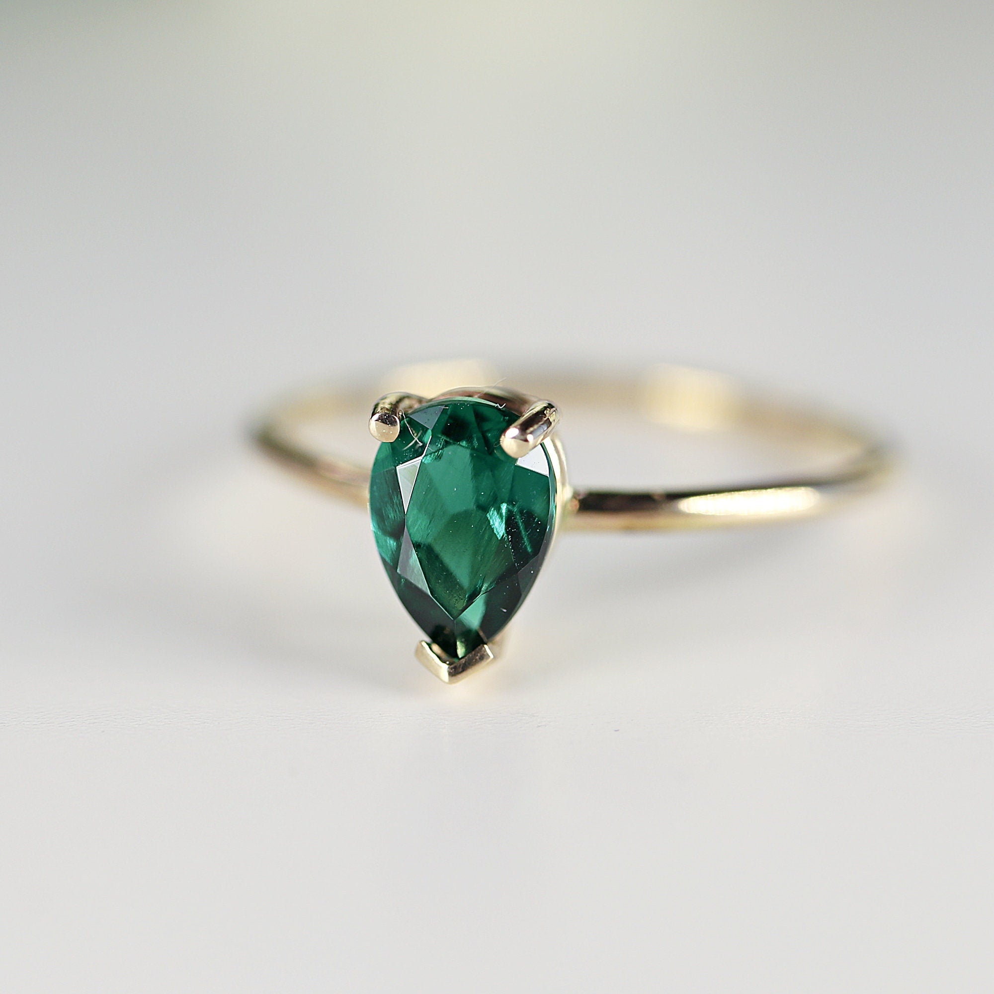 Pear Cut Emerald Ring 14k Gold - Melt'm Jewelry