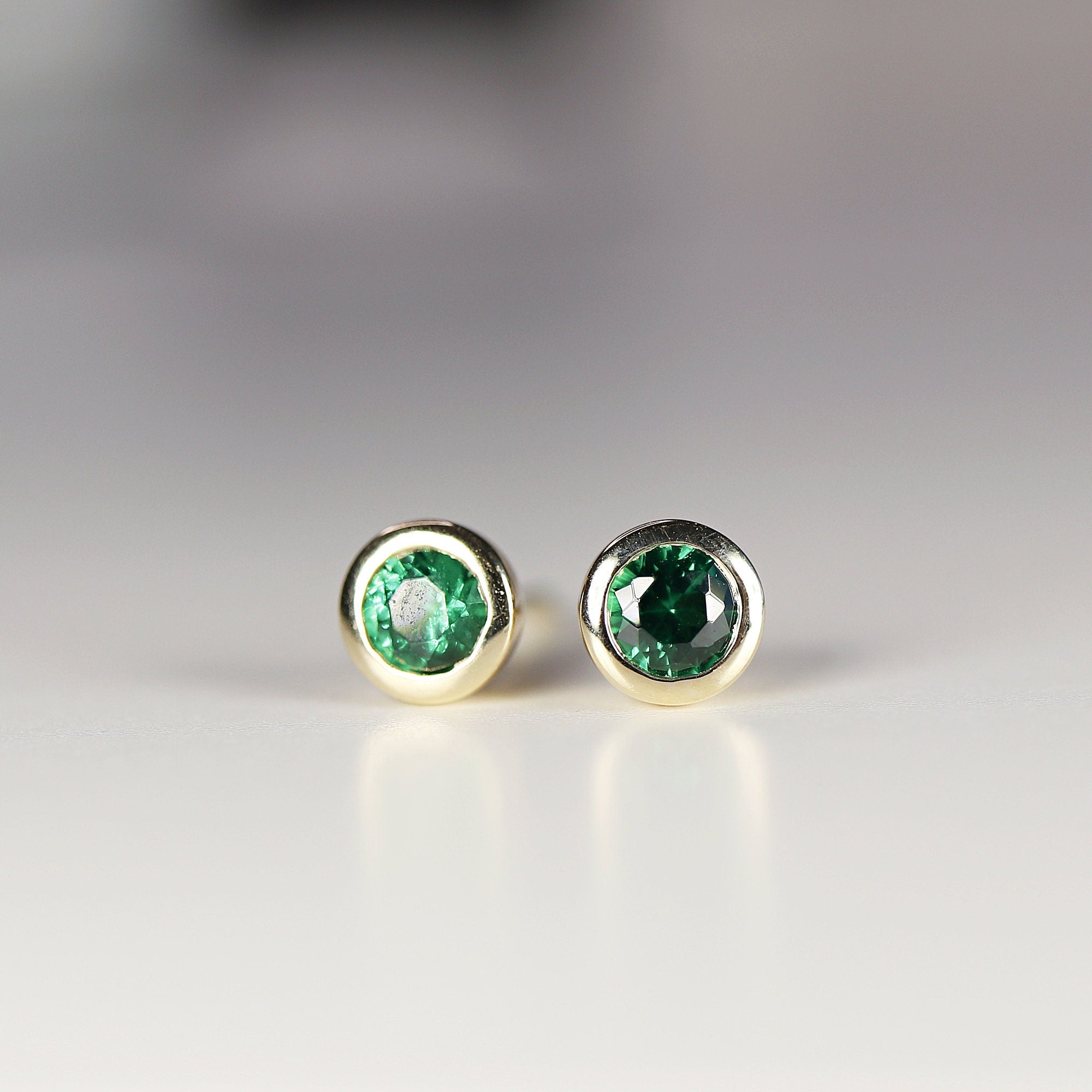 14k Gold Bezel Set Emerald Stud Earrings