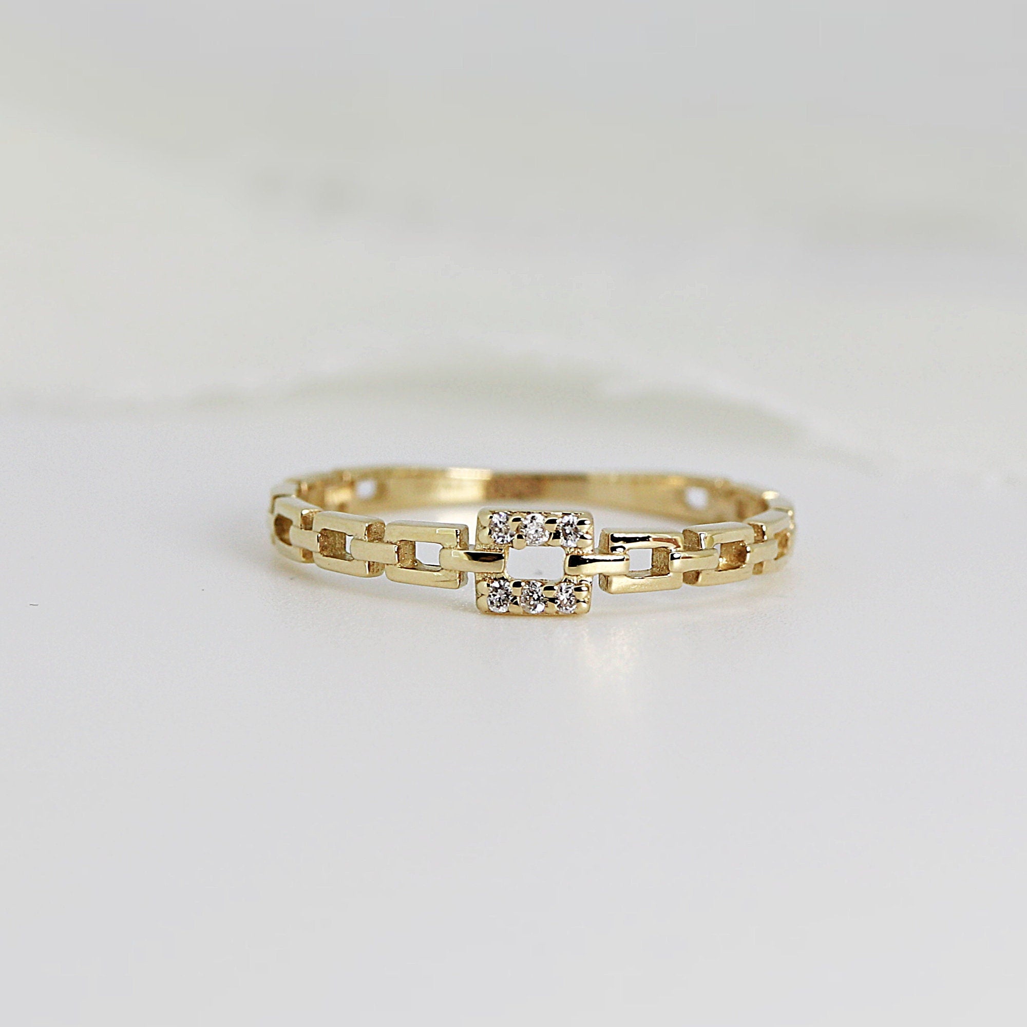 14k Solid Gold Rectangular Chain Link Diamond Ring