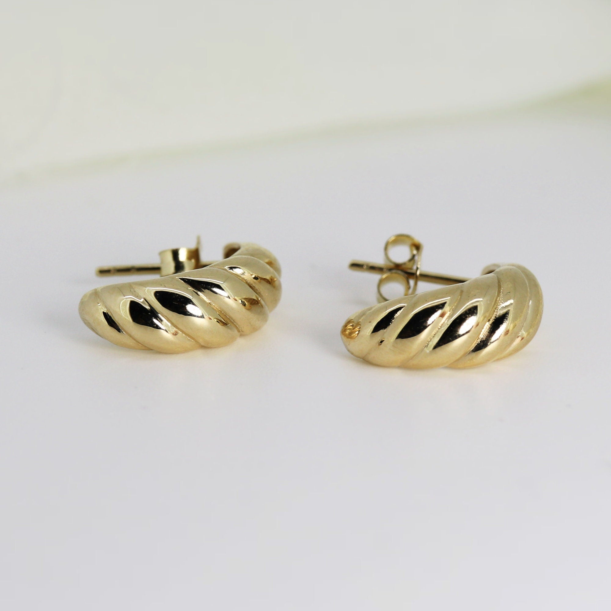 Croissant Dome Earrings 14k Gold - Melt'm Jewelry