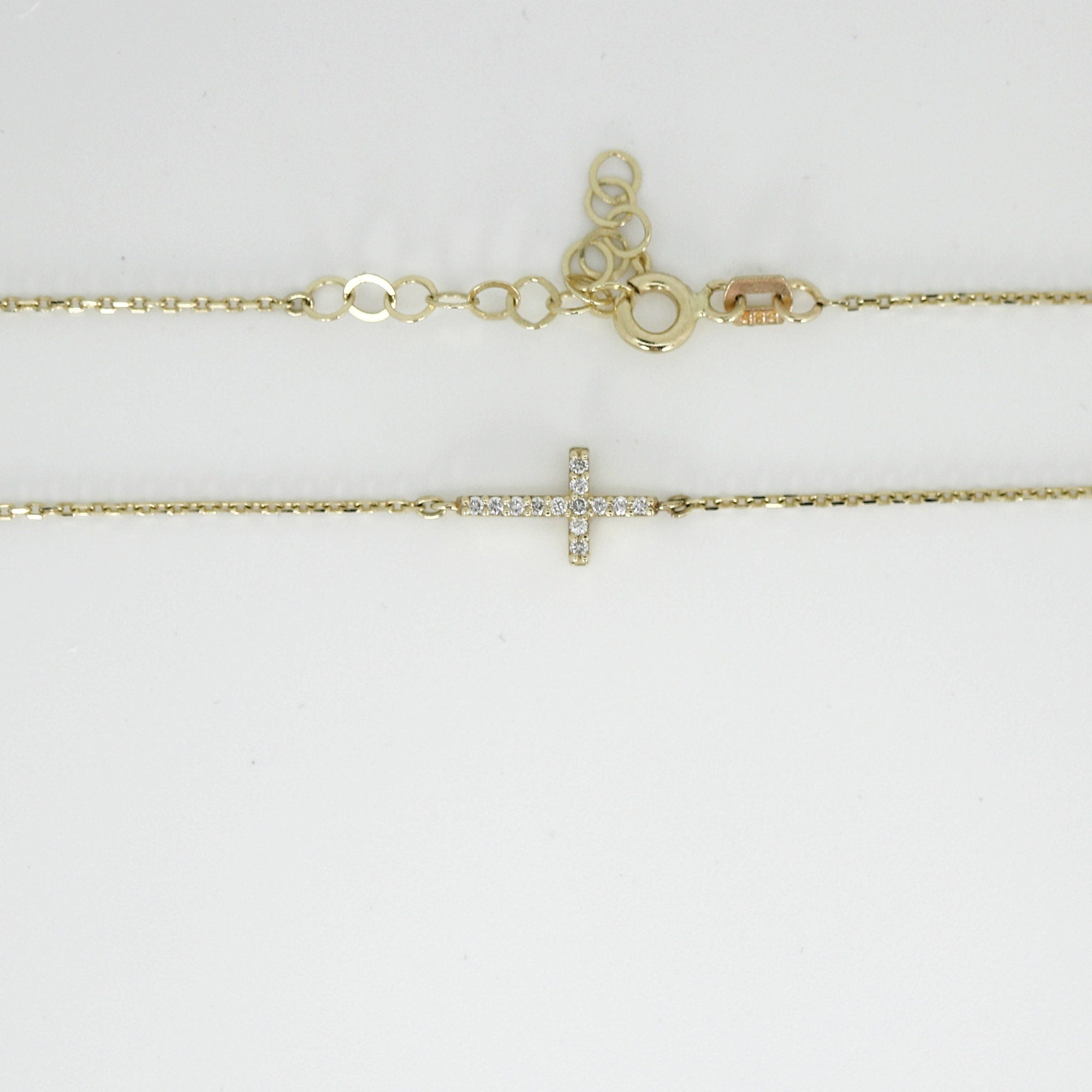14k Gold Diamond Cross Bracelet - Melt'm Jewelry