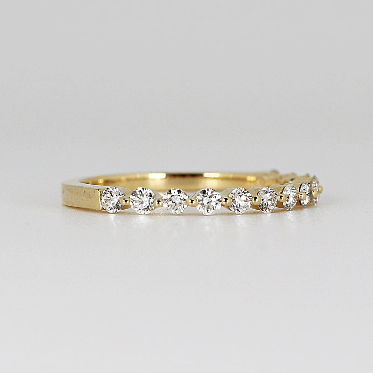 Shared Prong Diamond Wedding Band, 14k Solid Gold Floating Diamond Ring - Melt'm Jewelry