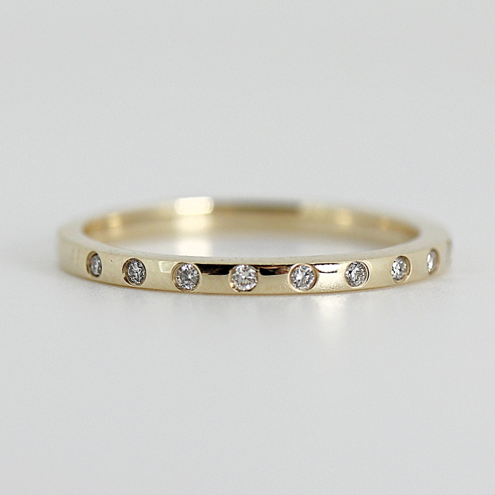 Flush Set Diamond Wedding Band - Melt'm Jewelry