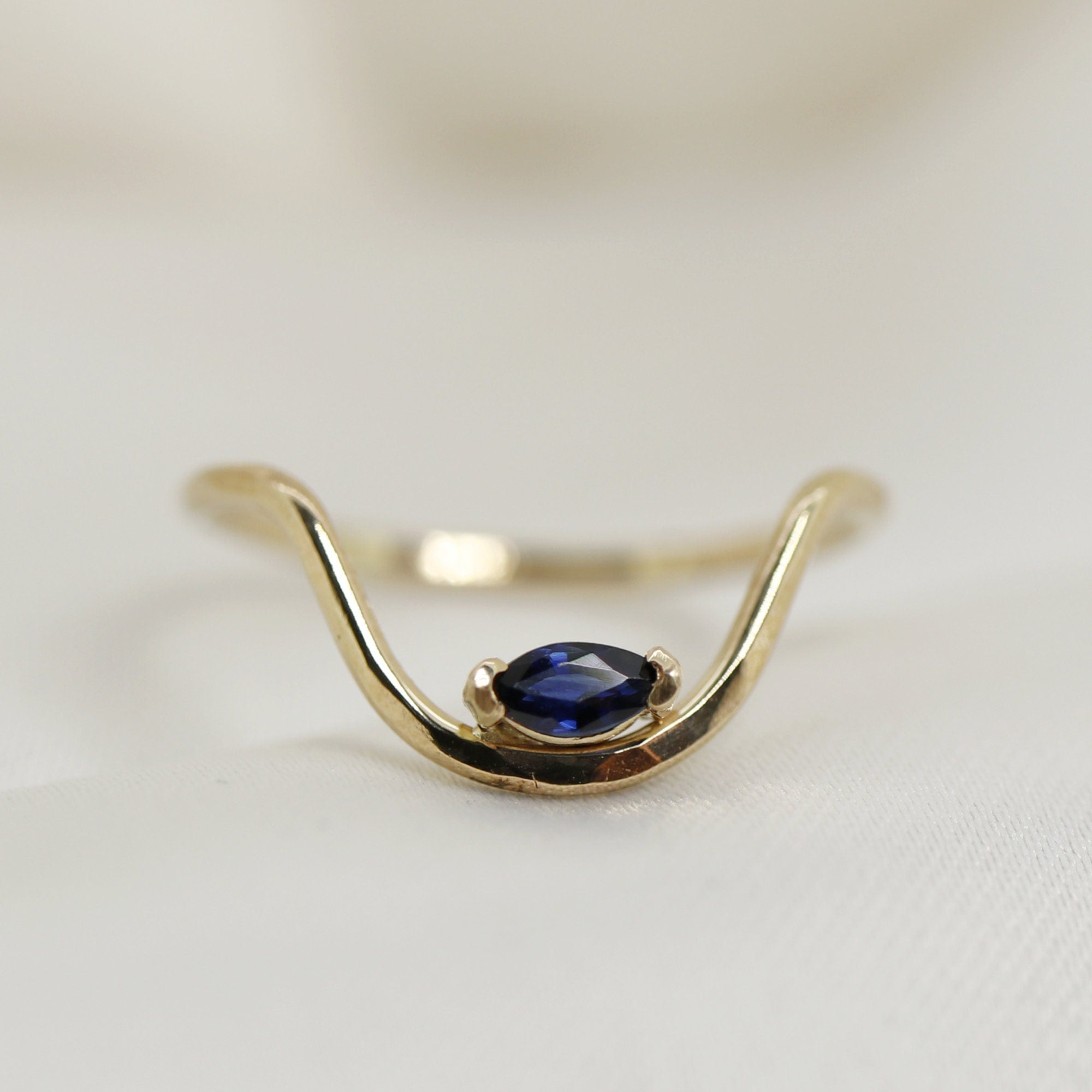 Marquise Sapphire Engagement Ring - Melt'm Jewelry