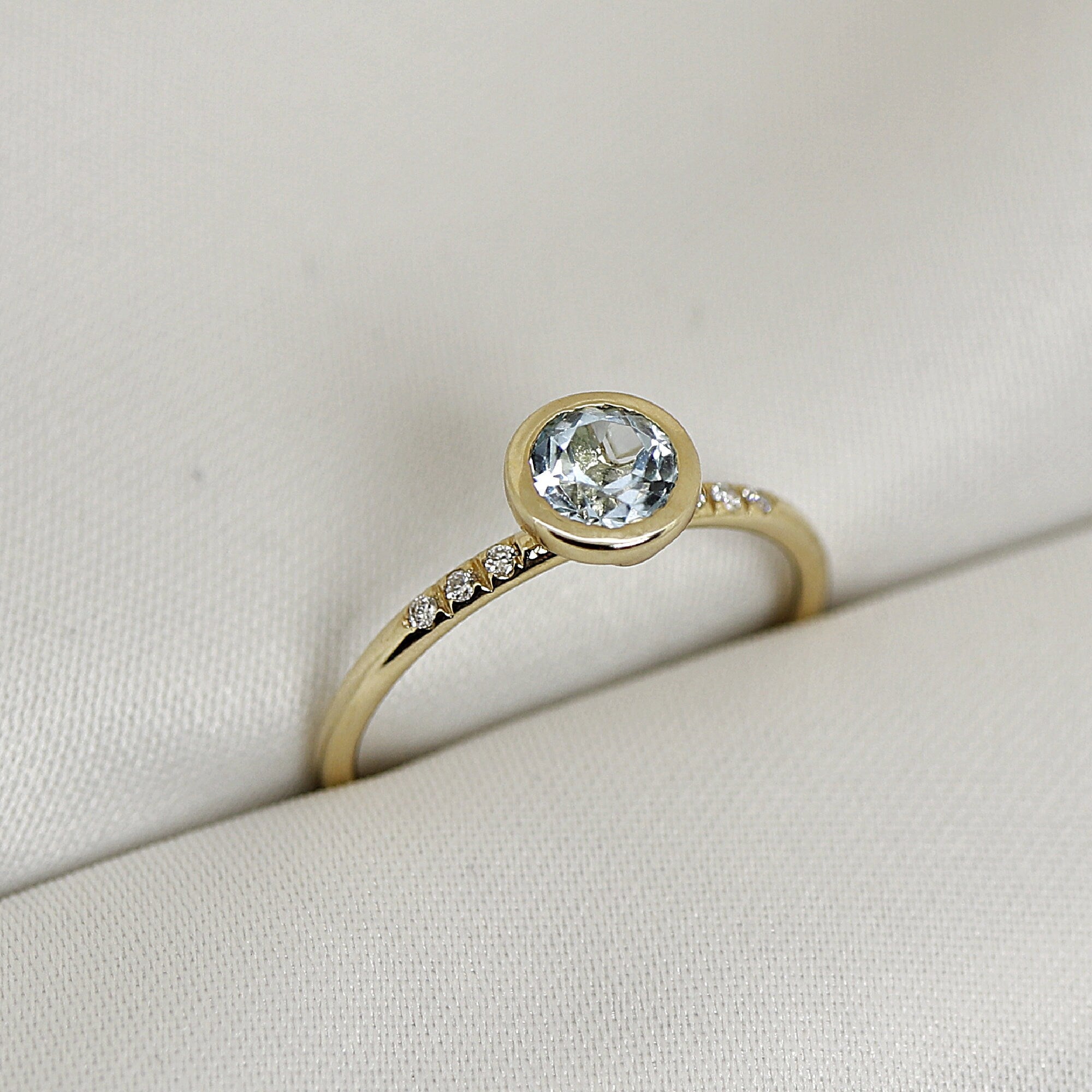 Aquamarine Engagement Ring 14k Solid Gold