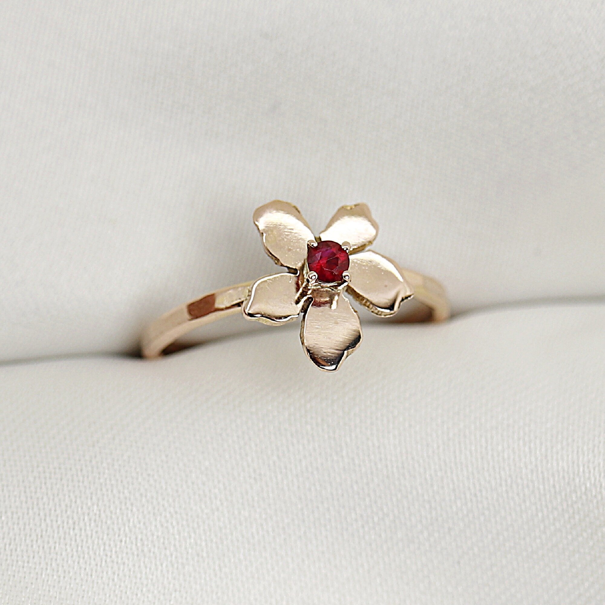 Floral Pearl Ring 14k Solid Gold, Unique Handmade Flower Engagement Ring - Melt'm Jewelry