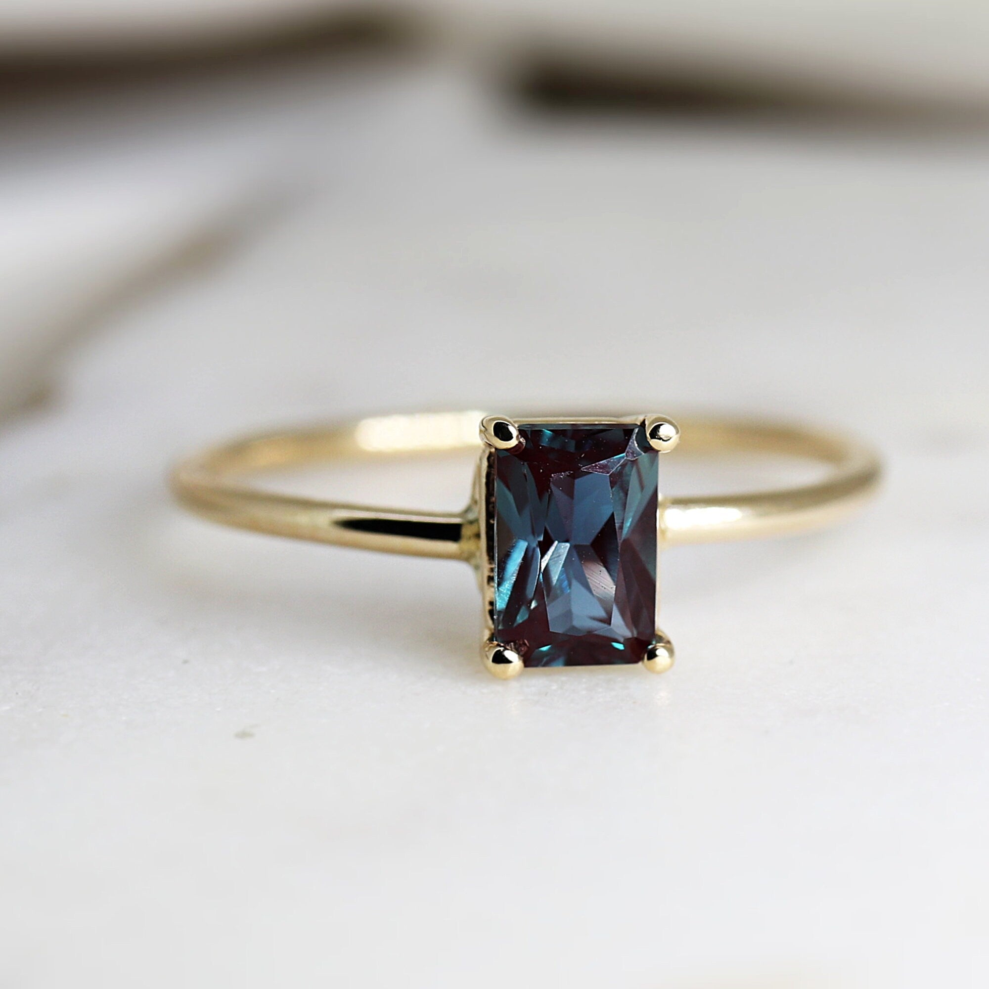 14k Gold Emerald Cut Alexandrite Ring