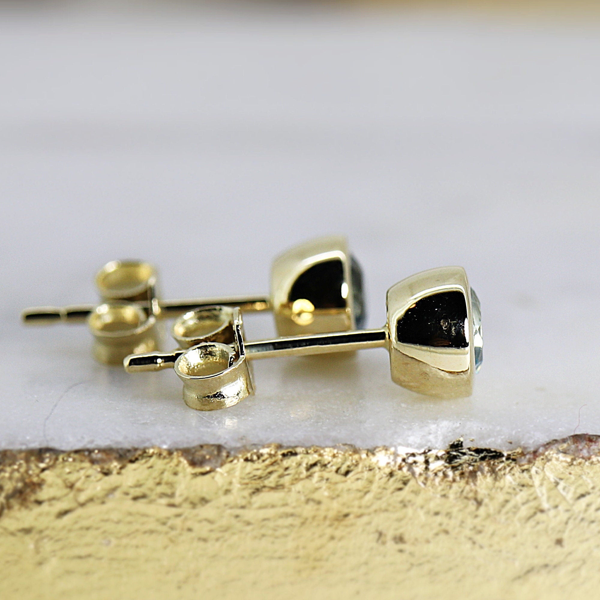 Round Aquamarine Bezel Earrings 14k Gold, Natural Aquamarine March Birthstone Studs - Melt'm Jewelry